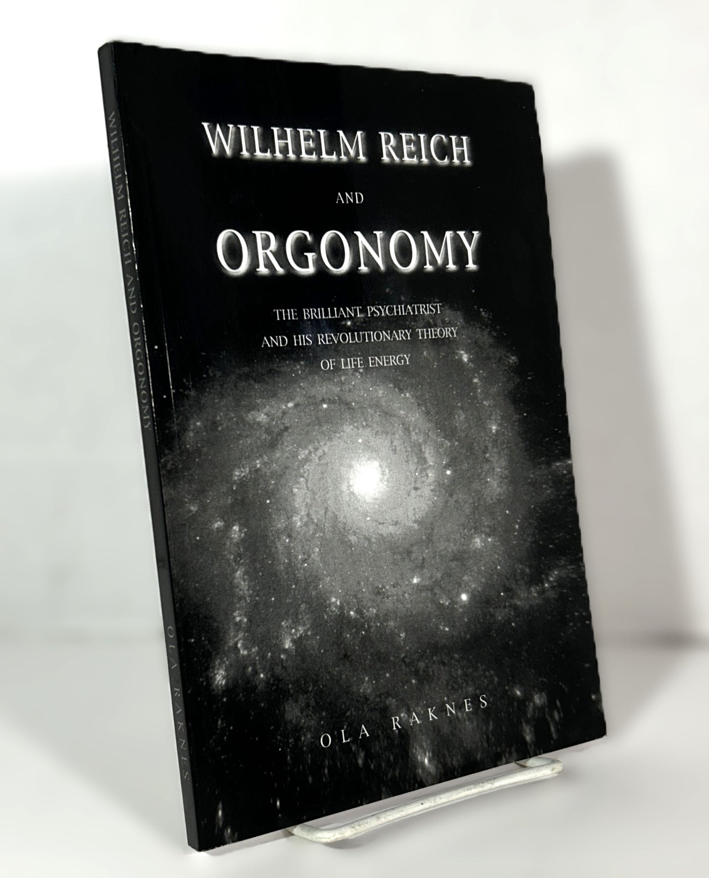 Wilhelm Reich and Orgonomy by Ola Raknes 2004