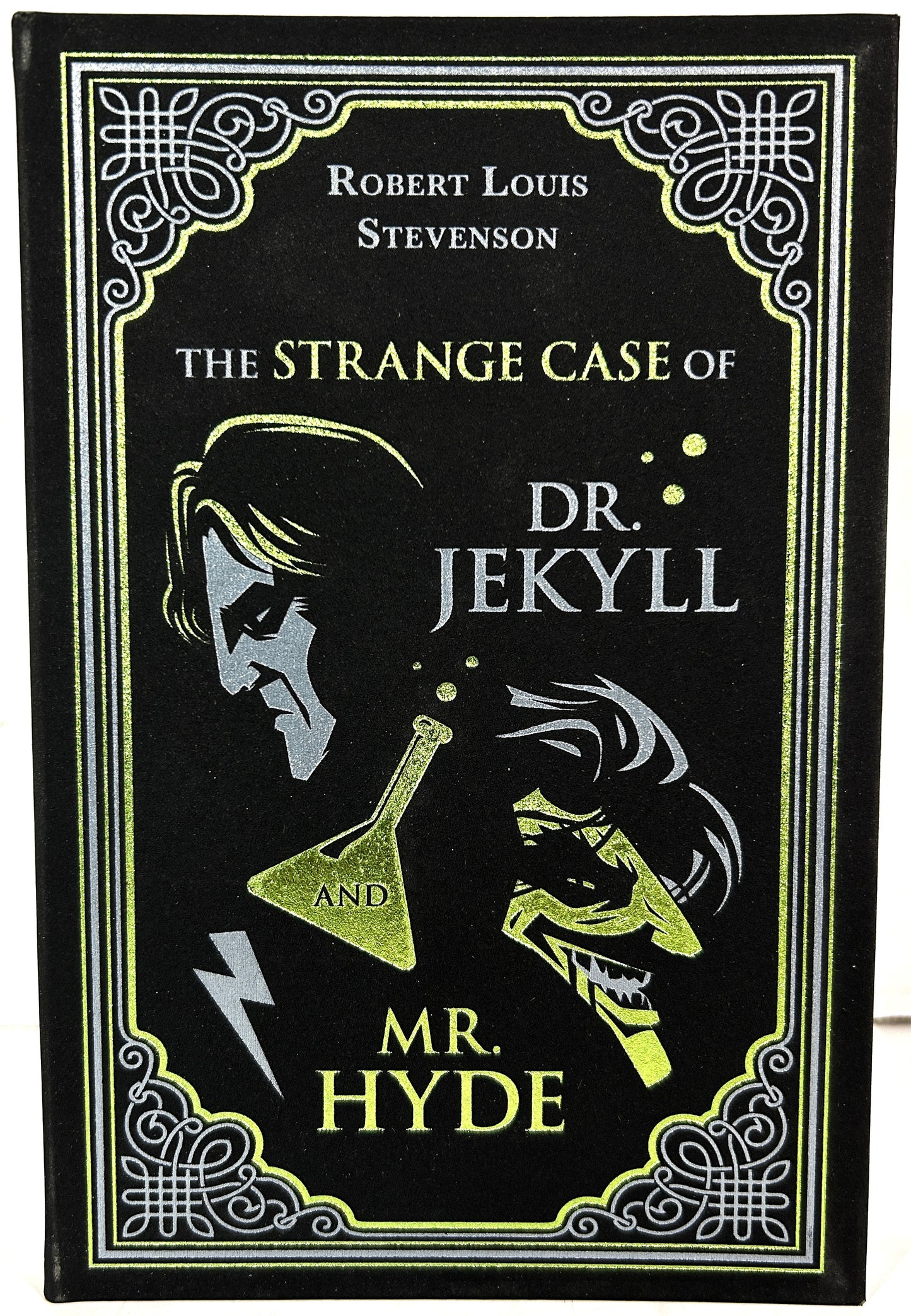 Paper Mill Press: The Strange Case of Dr. Jekyll & Mr. Hyde by Robert Louis Stevenson 2018