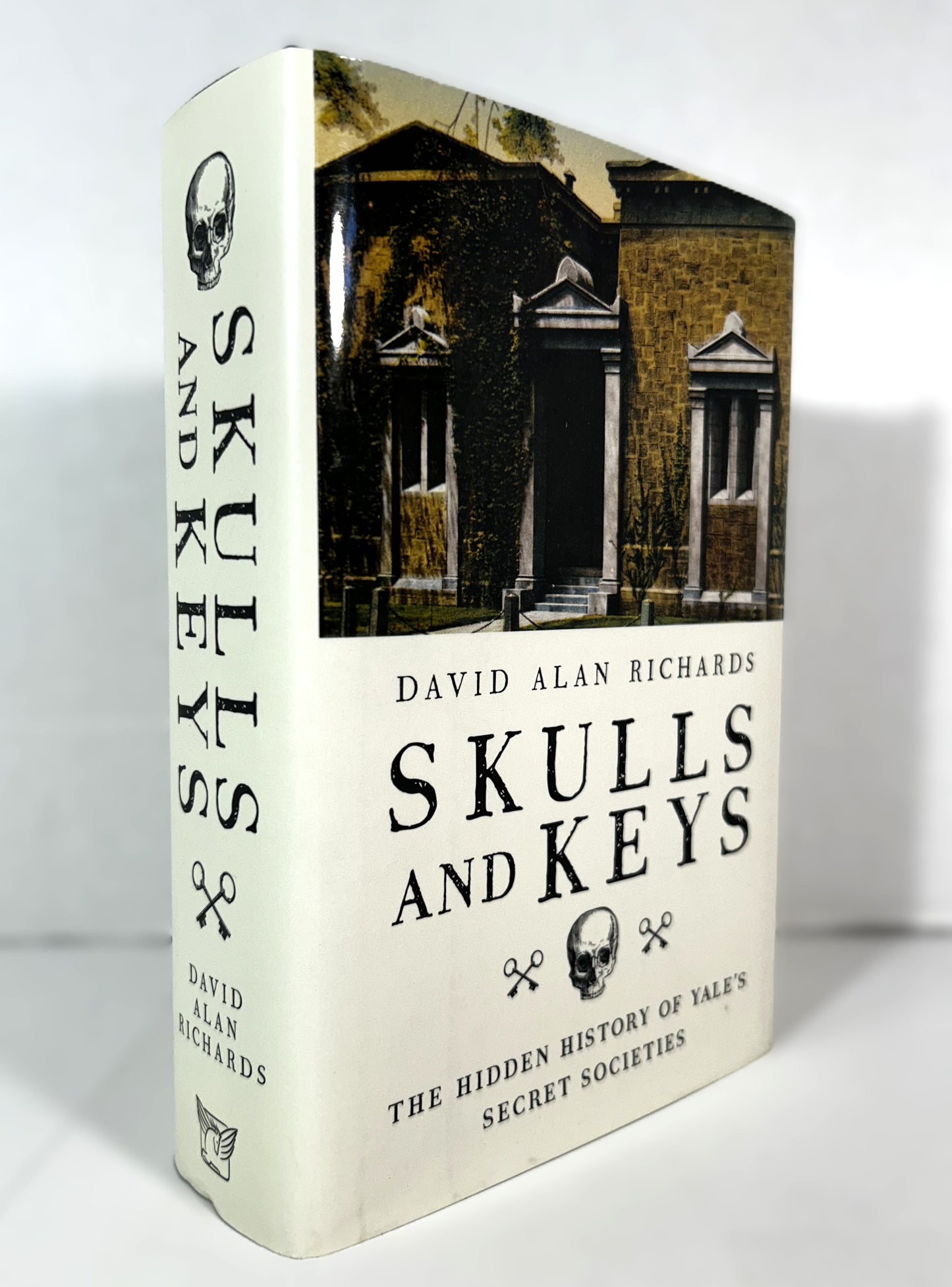 Skulls & Keys: The Hidden History of Yale's Secret Society 2017