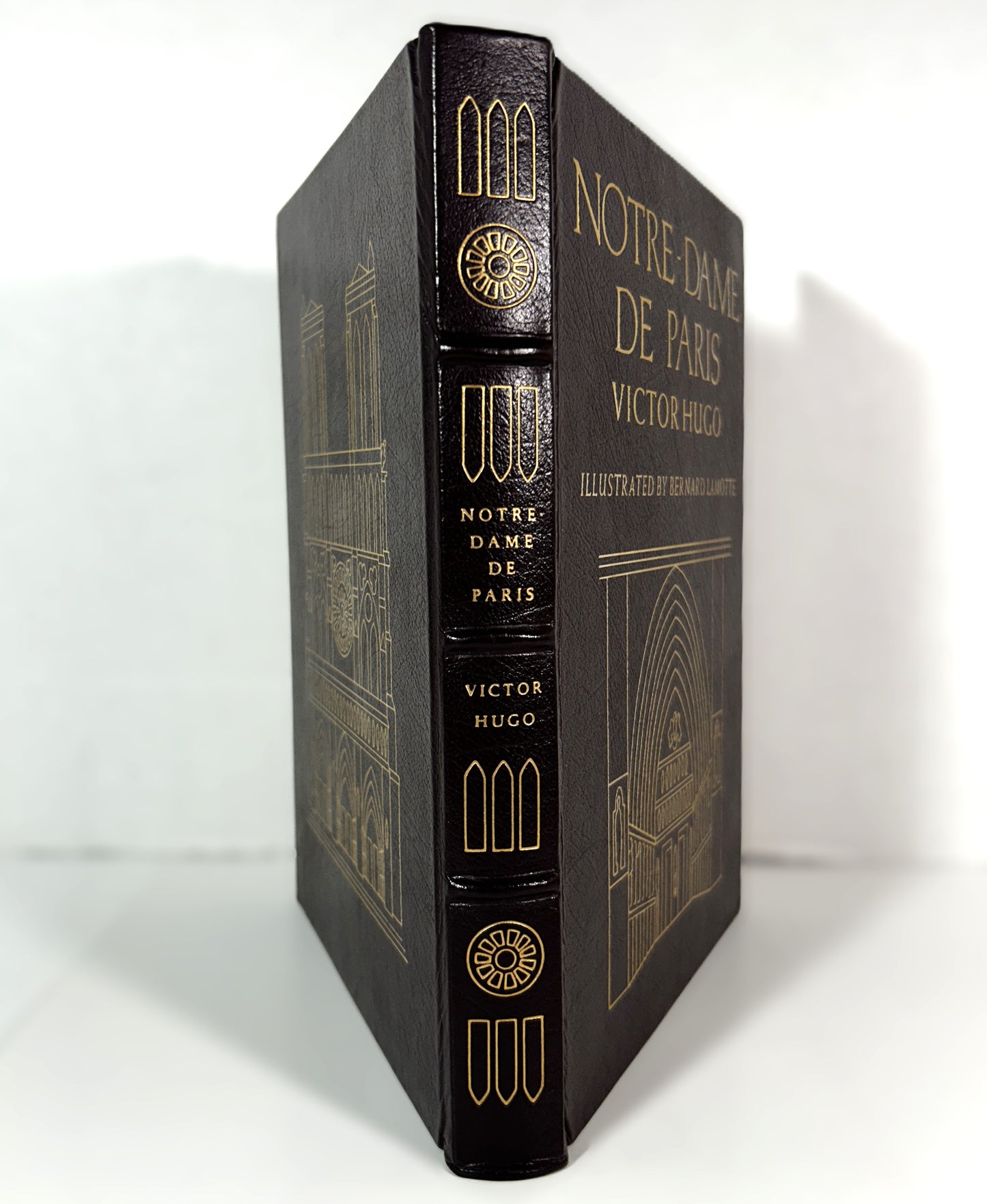 Easton Press: Notre-Dame de Paris by Victor Hugo Illustrated by Bernard Lamotte 1992