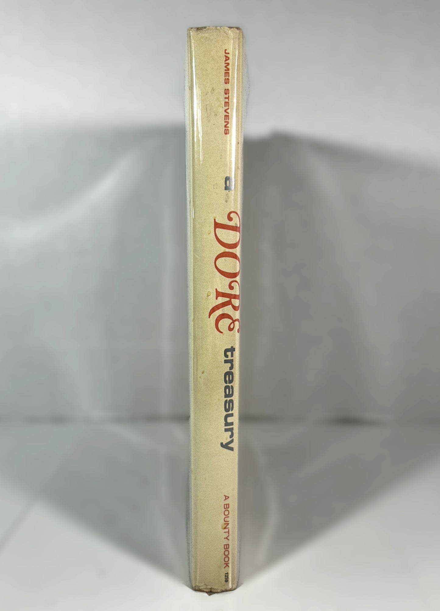 A Dore Treasury: A Collection of the Best Engravings of Gustave Dore edited by James Stevens 1970