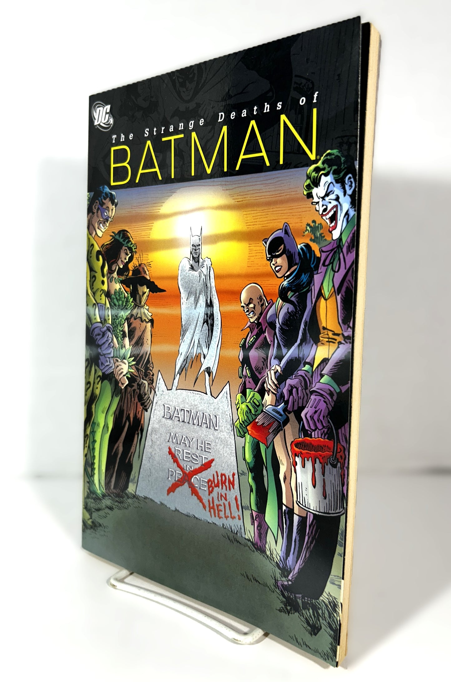 DC Comics: The Strange Deaths of Batman by Milton Snapinn 2009