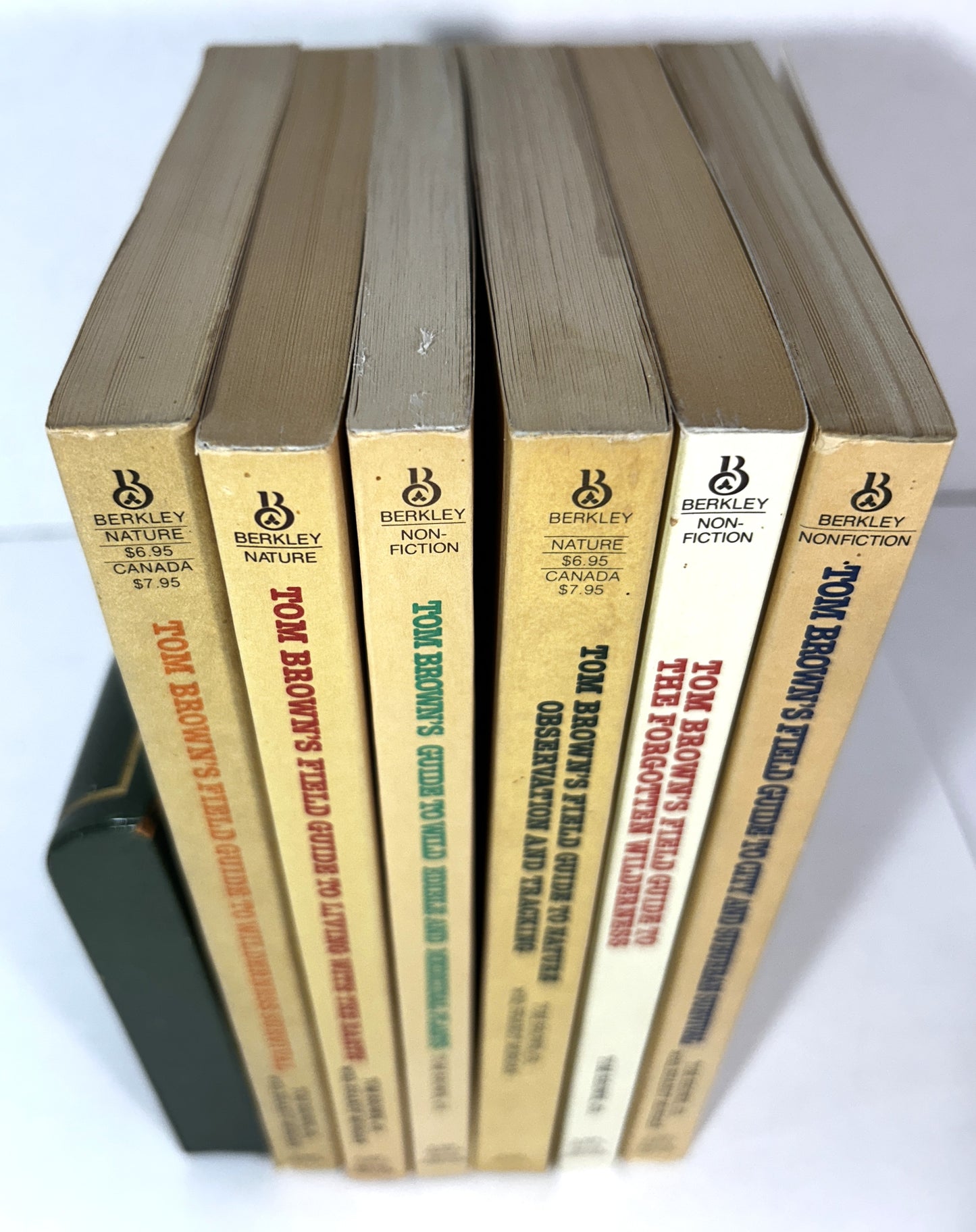 Set of 6 Tom Brown's Field Guides 1983-1987