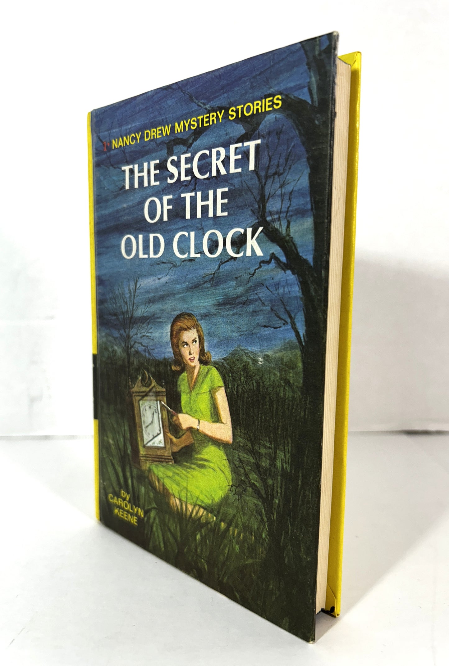 The Secret of the Old Clock (Nancy Drew Mystery Stories #1) by Carolyn Keene 1959