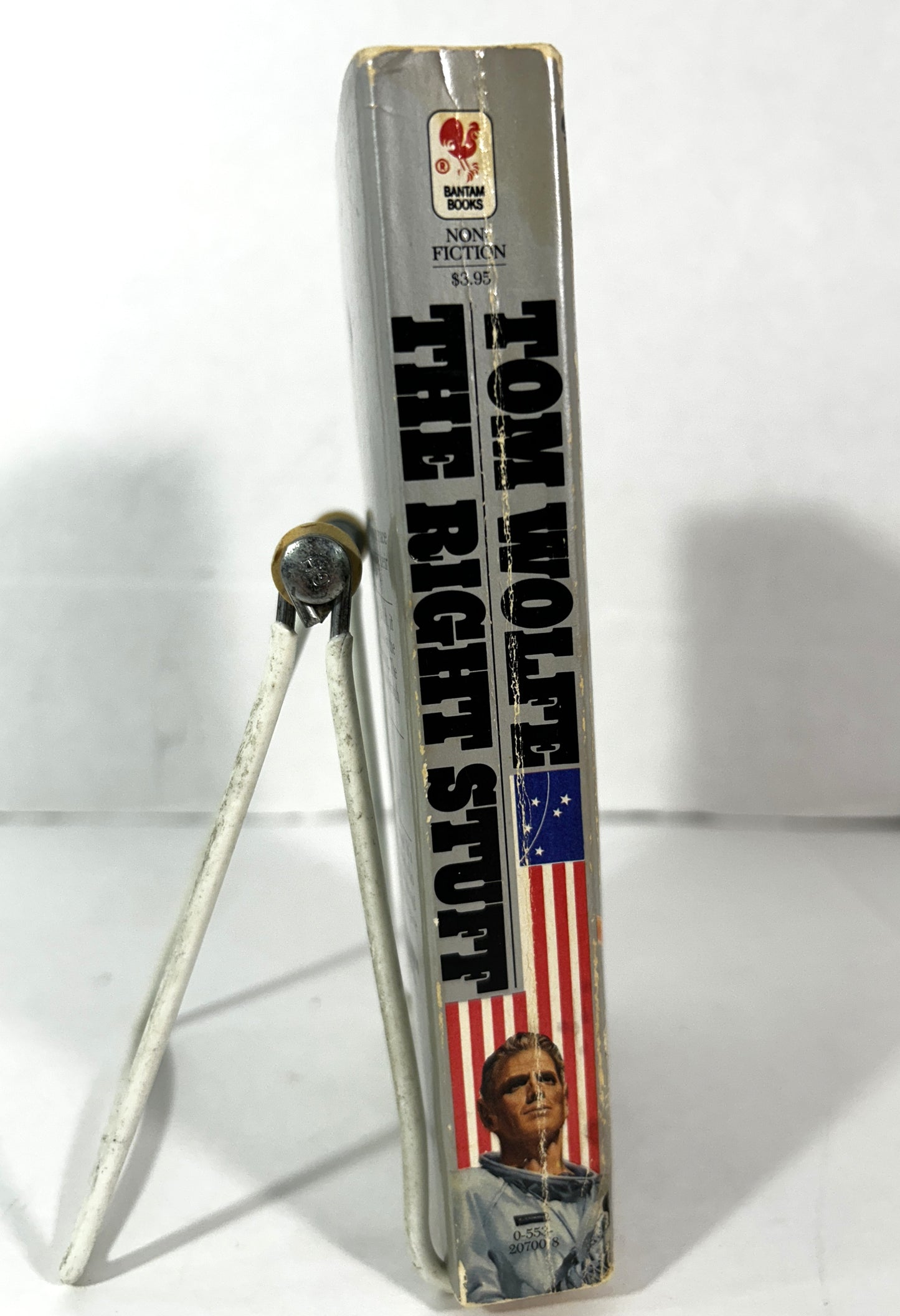 The Right Stuff by Tom Wolfe 1981 SIGNED 6th Print
