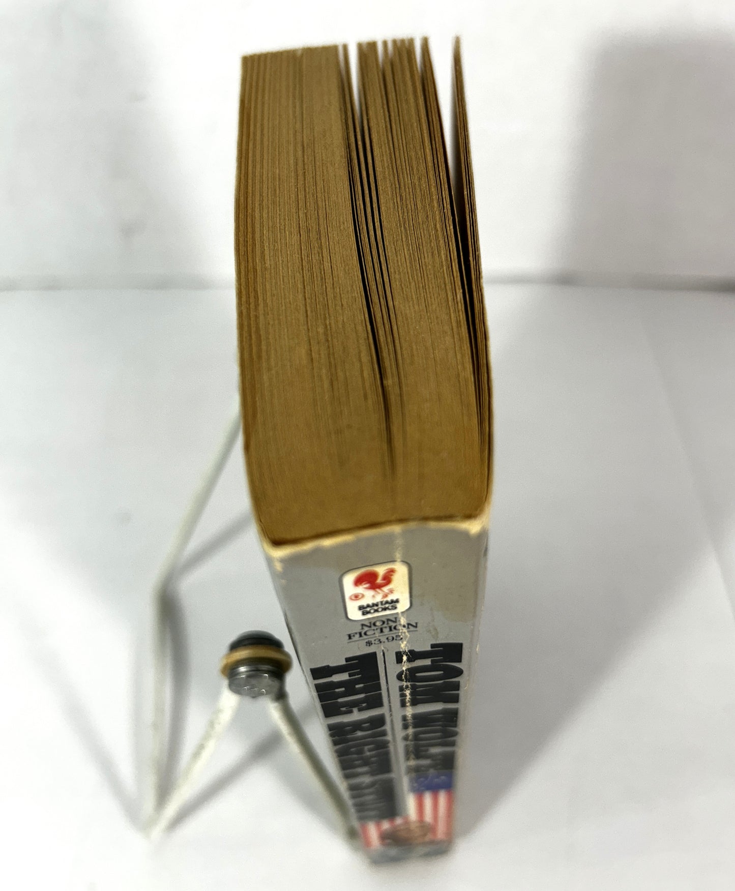 The Right Stuff by Tom Wolfe 1981 SIGNED 6th Print