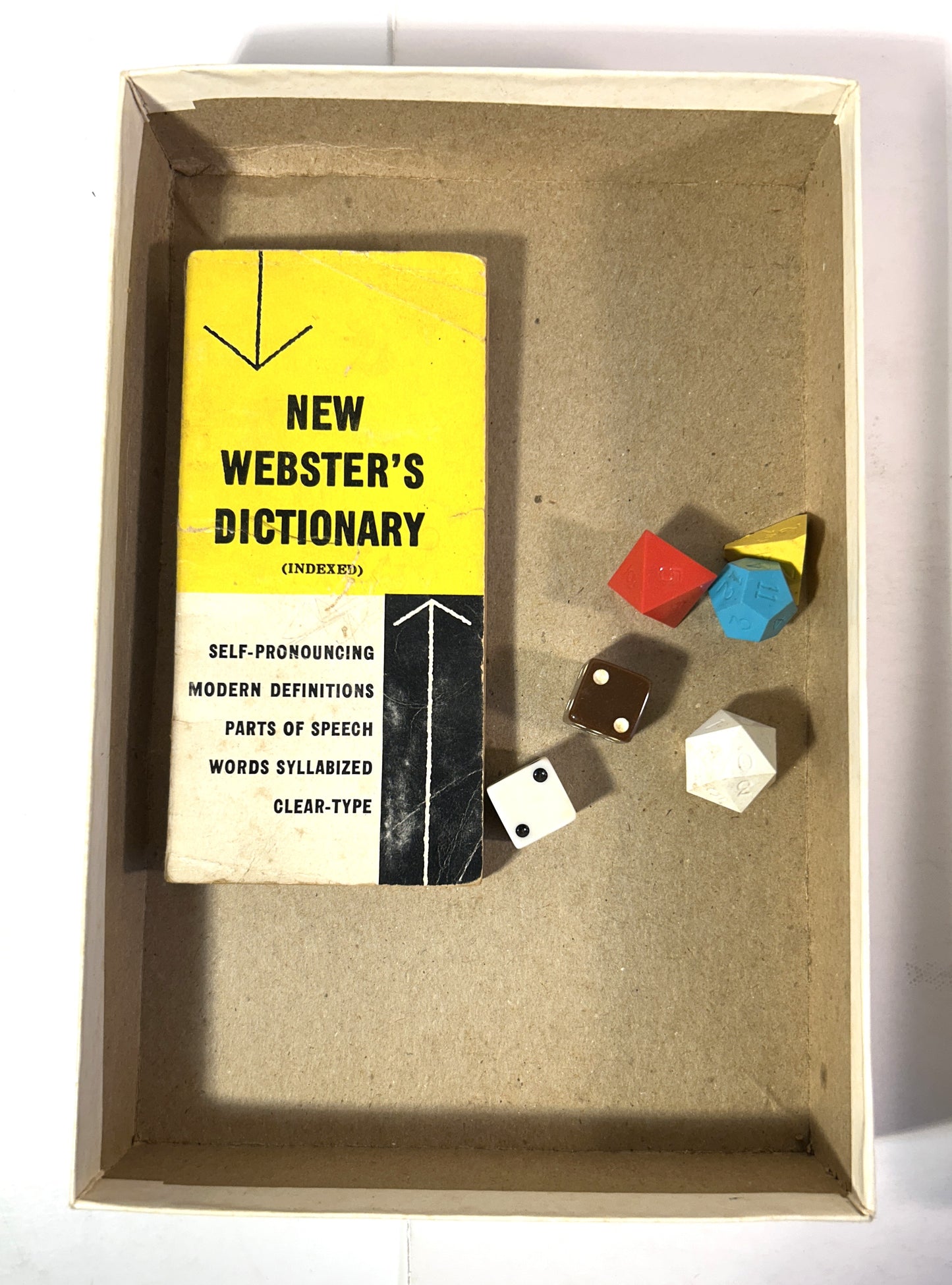 Dungeons & Dragons 3-Volume Set with Reference Sheet Original Collector's Edition