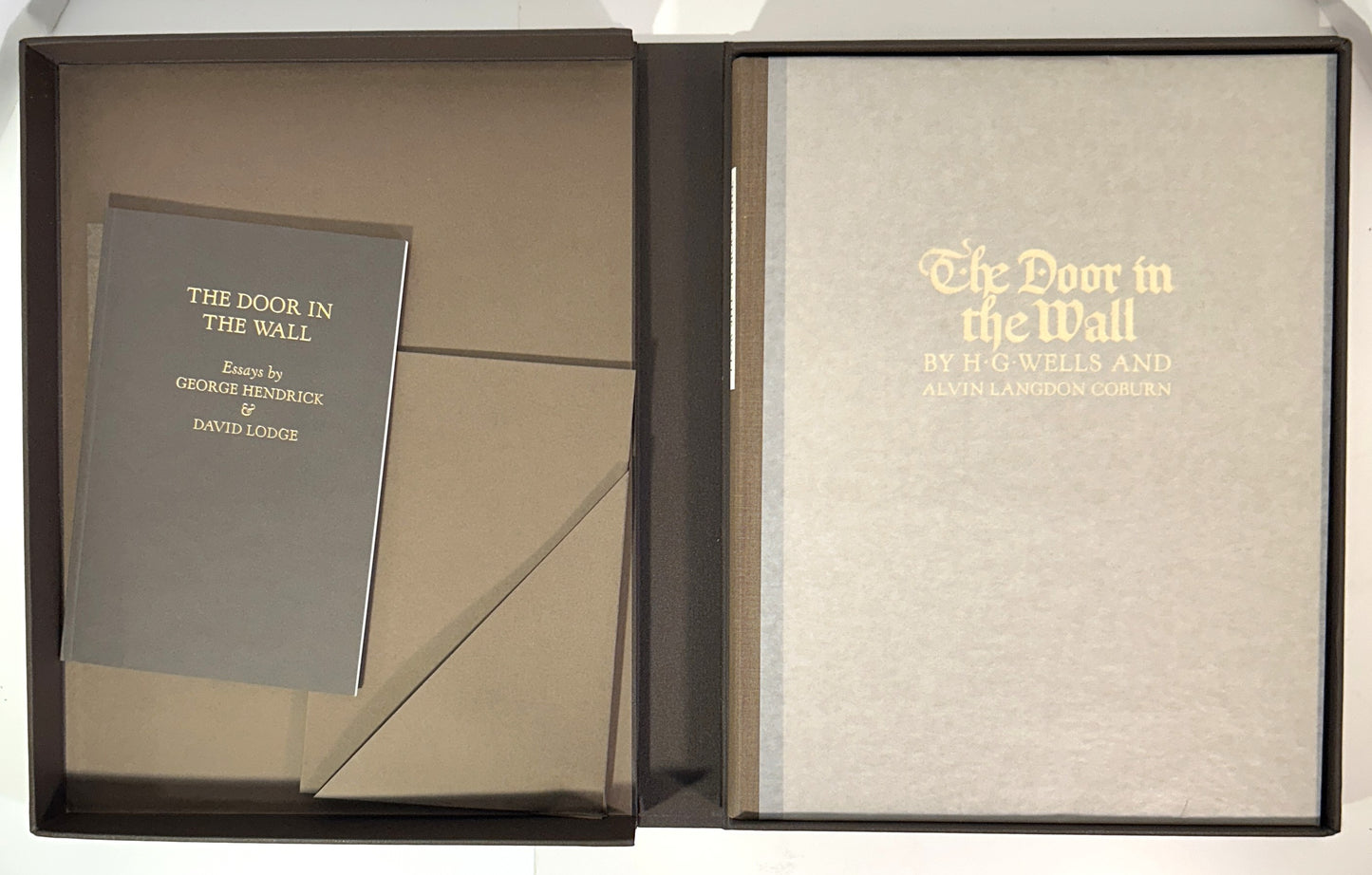 Folio Society: The Door in the Wall by HG Wells & Alvin Langdon Coburn 2016