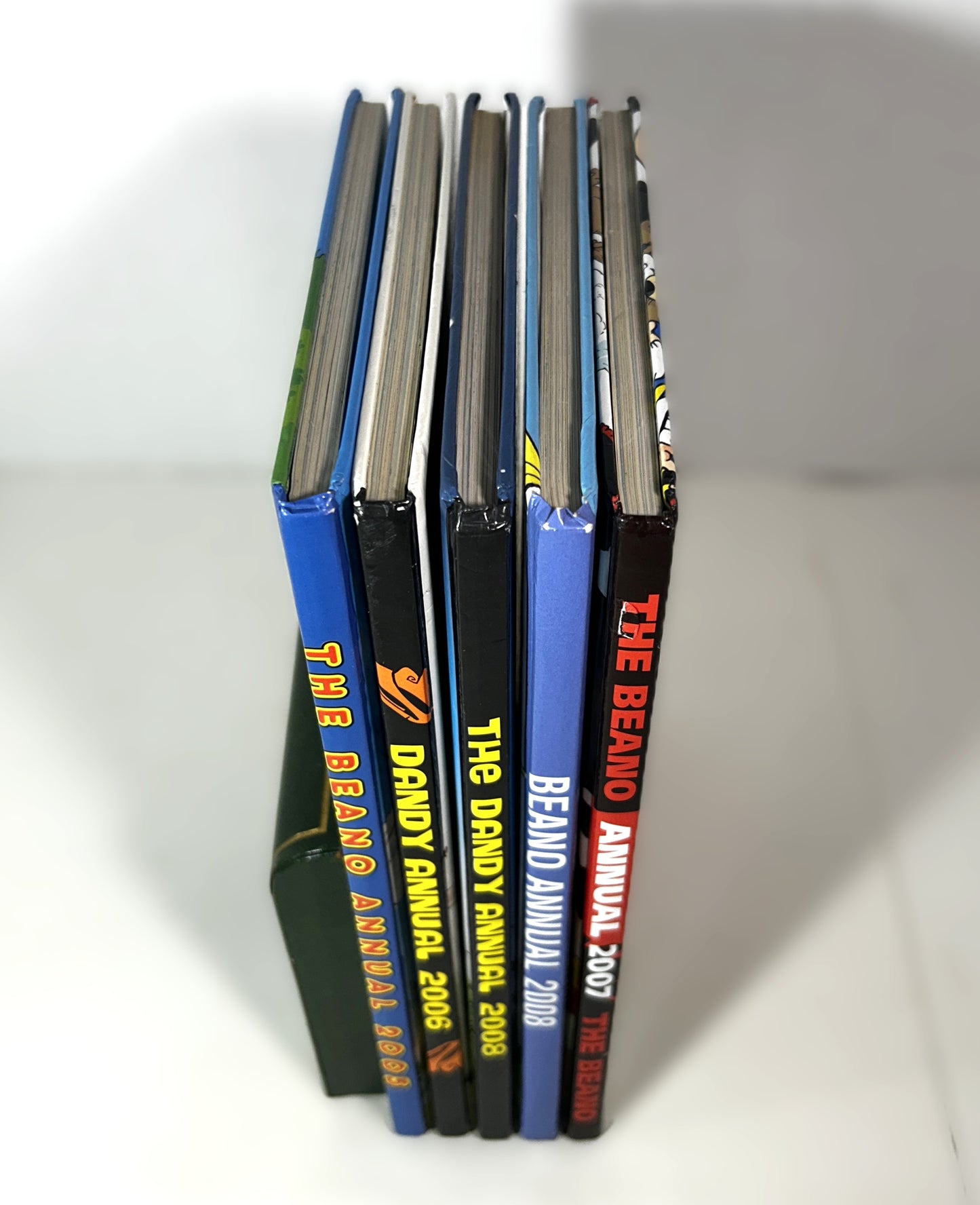Lot of 5 The Dandy Annuals 2005-2008