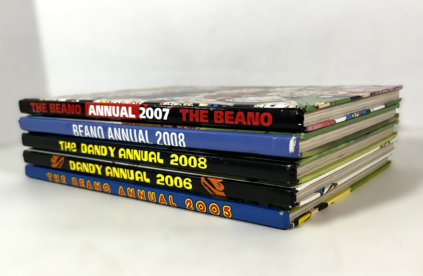 Lot of 5 The Dandy Annuals 2005-2008