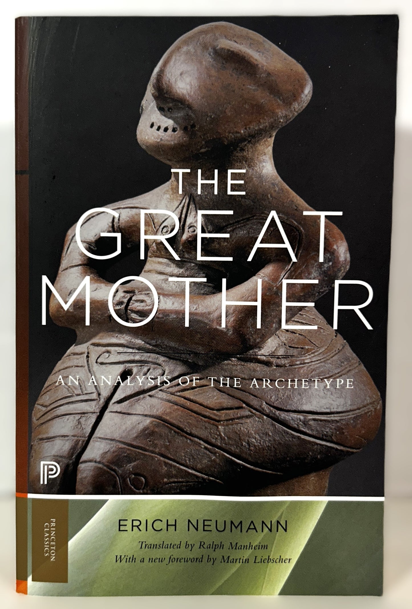 Great Mother: AnAnalysis of the Archetype by Erich Neumann 2015