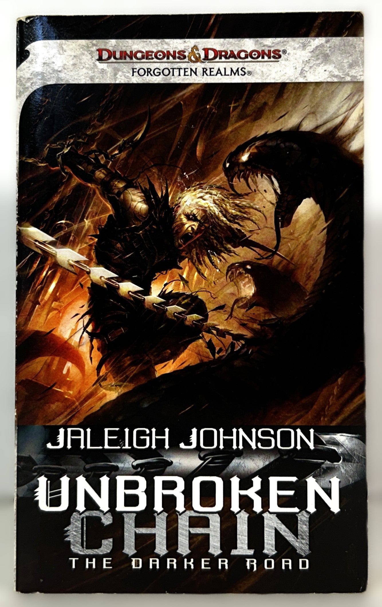 Dungeons & Dragons: Unbroken Chain by Jaleigh Johnson 2011