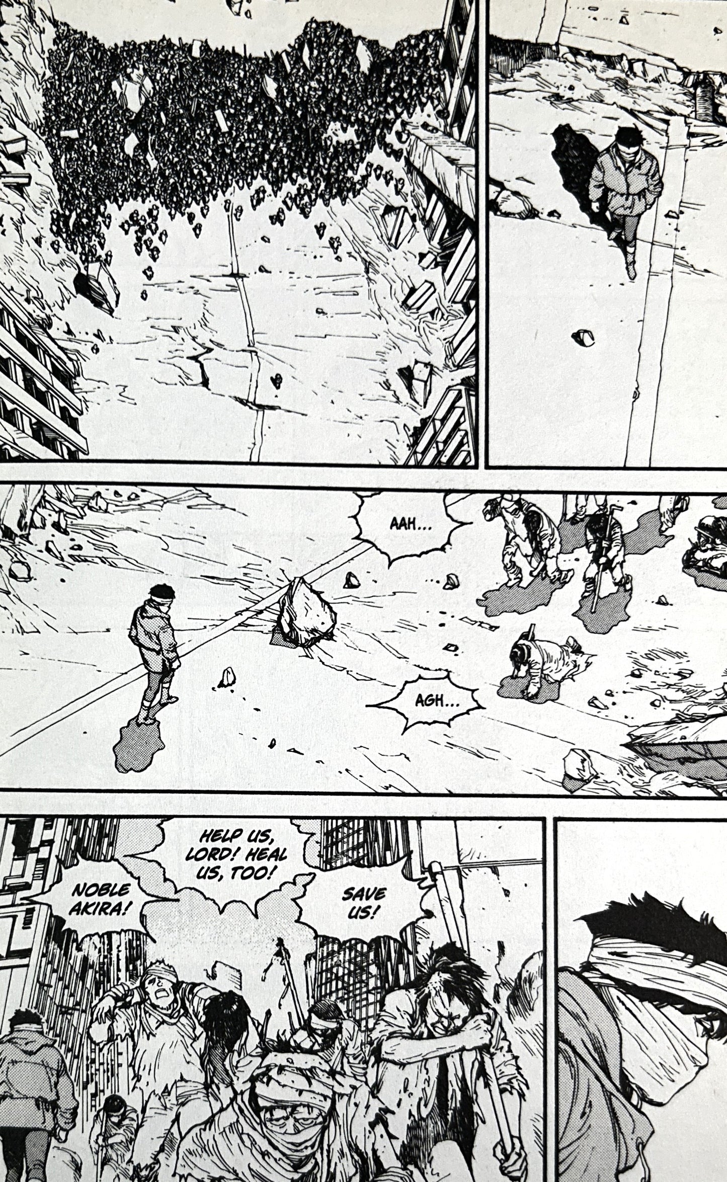 Akira Vol. 4 by Katsuhiro Otomo 2001