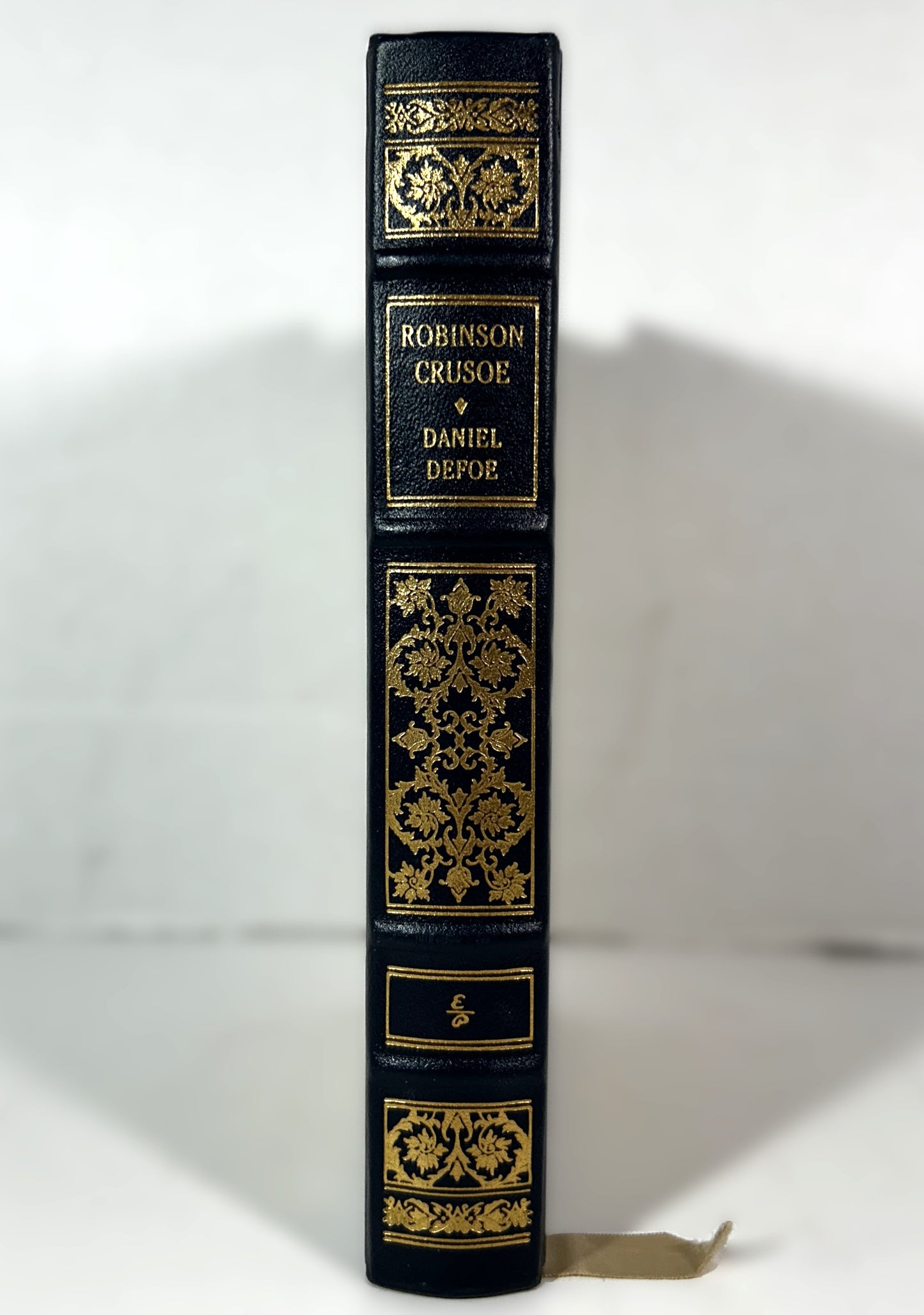 Easton Press: Robinson Crusoe by Daniel Defoe 1976