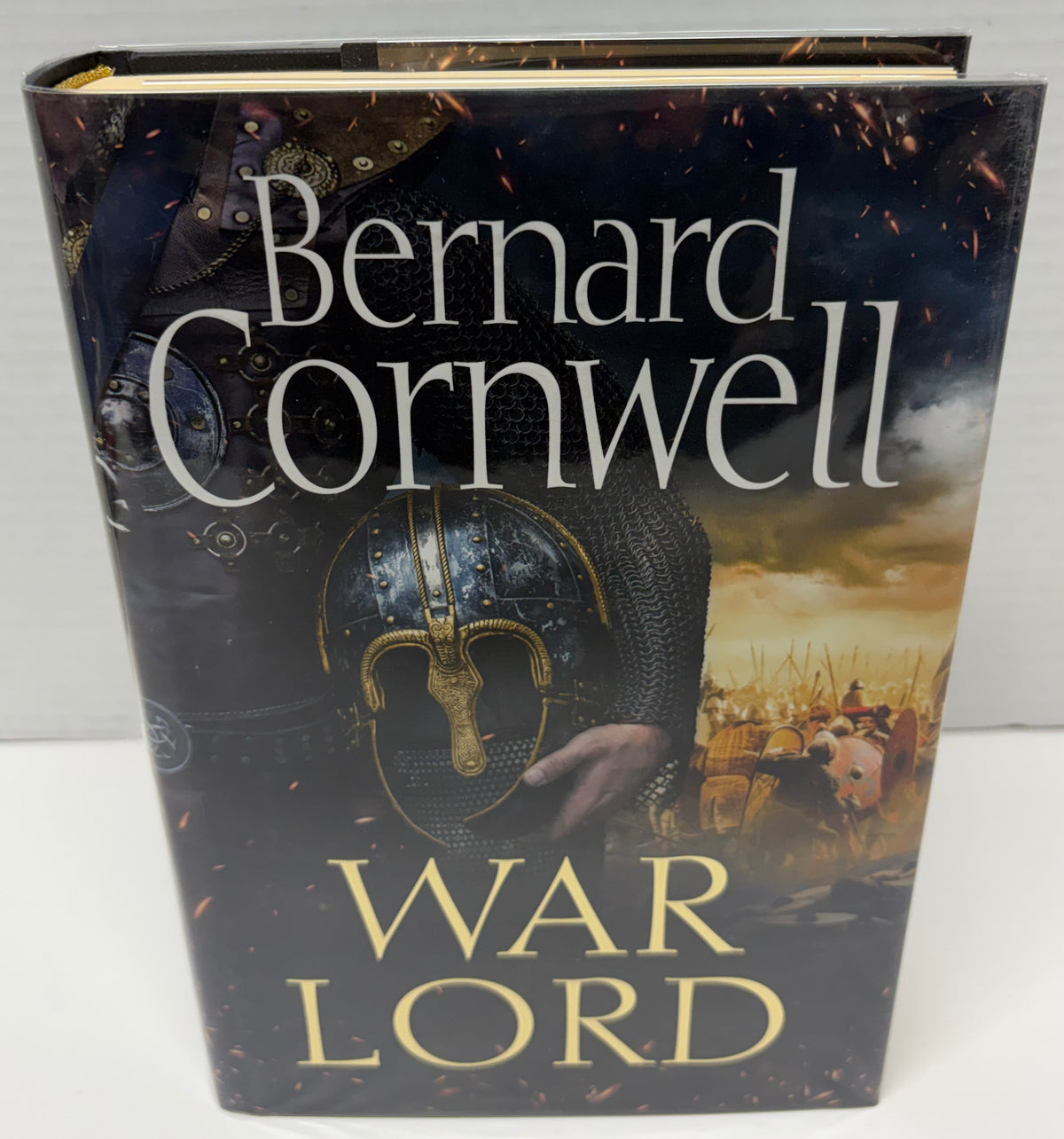 War Lord By Bernard Cornwell Hardcover UK 1st Edition SIGNED!
