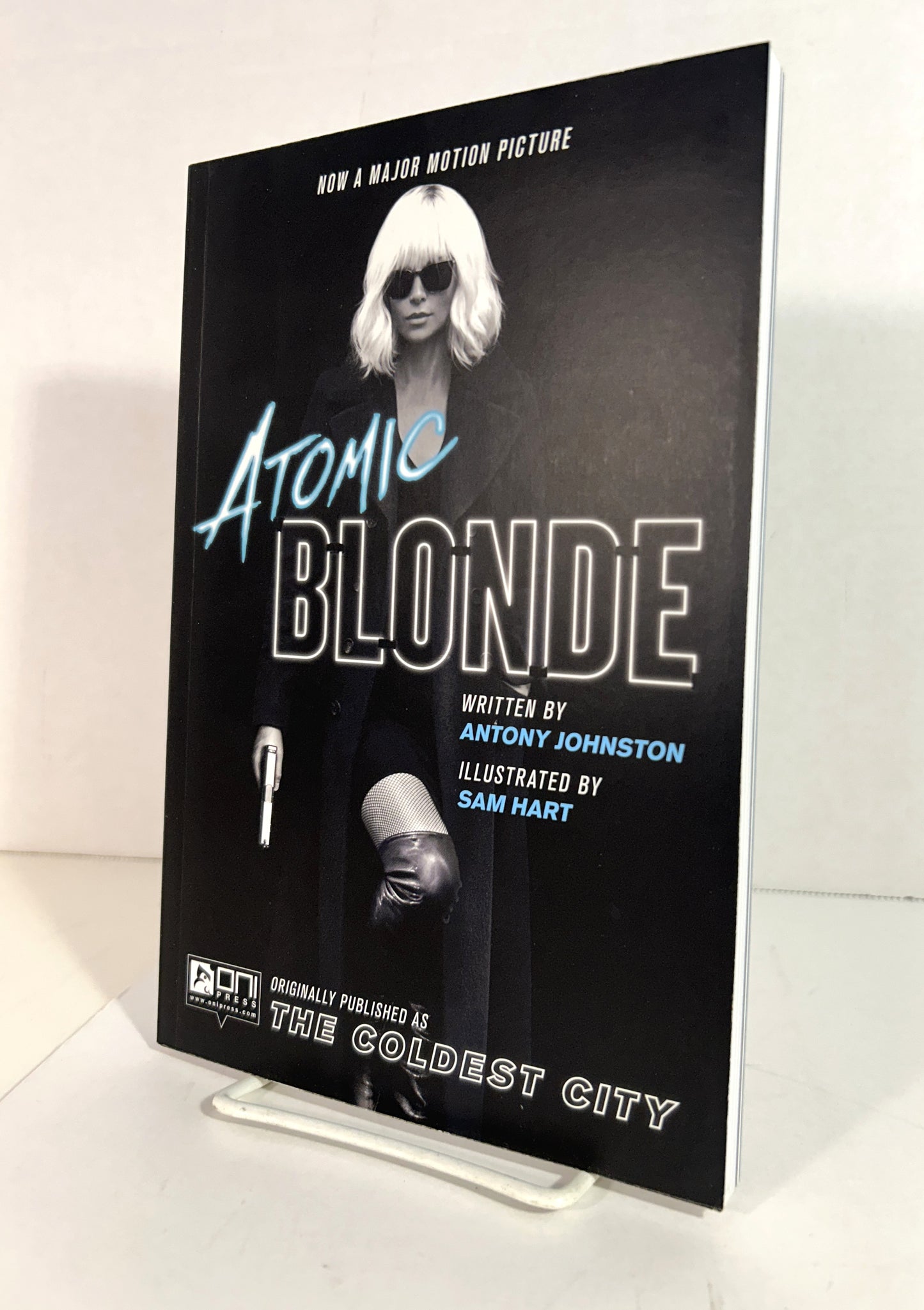 Atomic Blonde by Antony Johnston and Sam Hart 2017 1st Printing