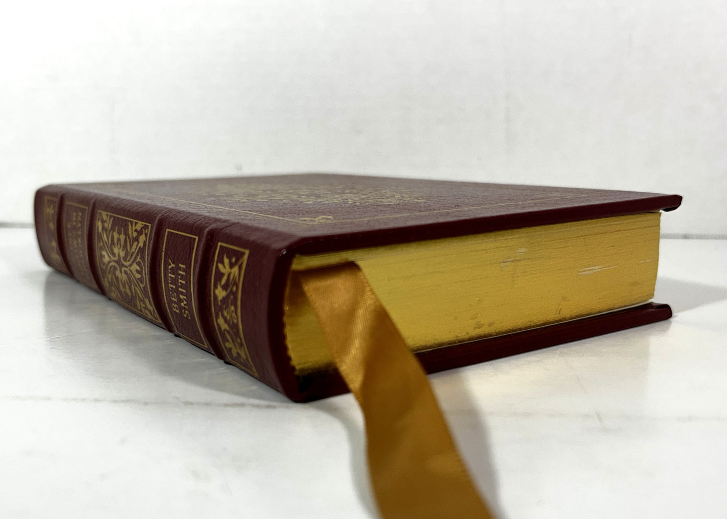 Easton Press: A Tree Grows in Brooklyn by Betty Smith 2007