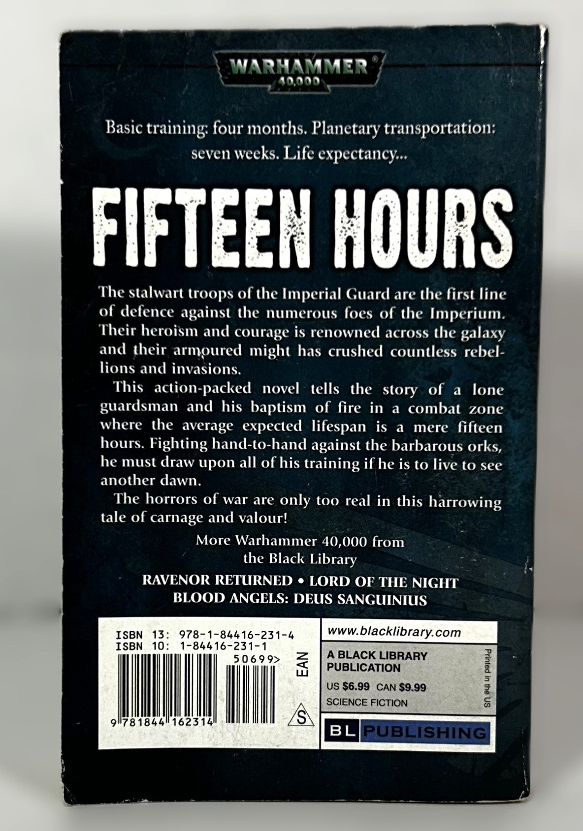 Warhammer 40,000: Fifteen Hours by Mitchel Scanlon 2005