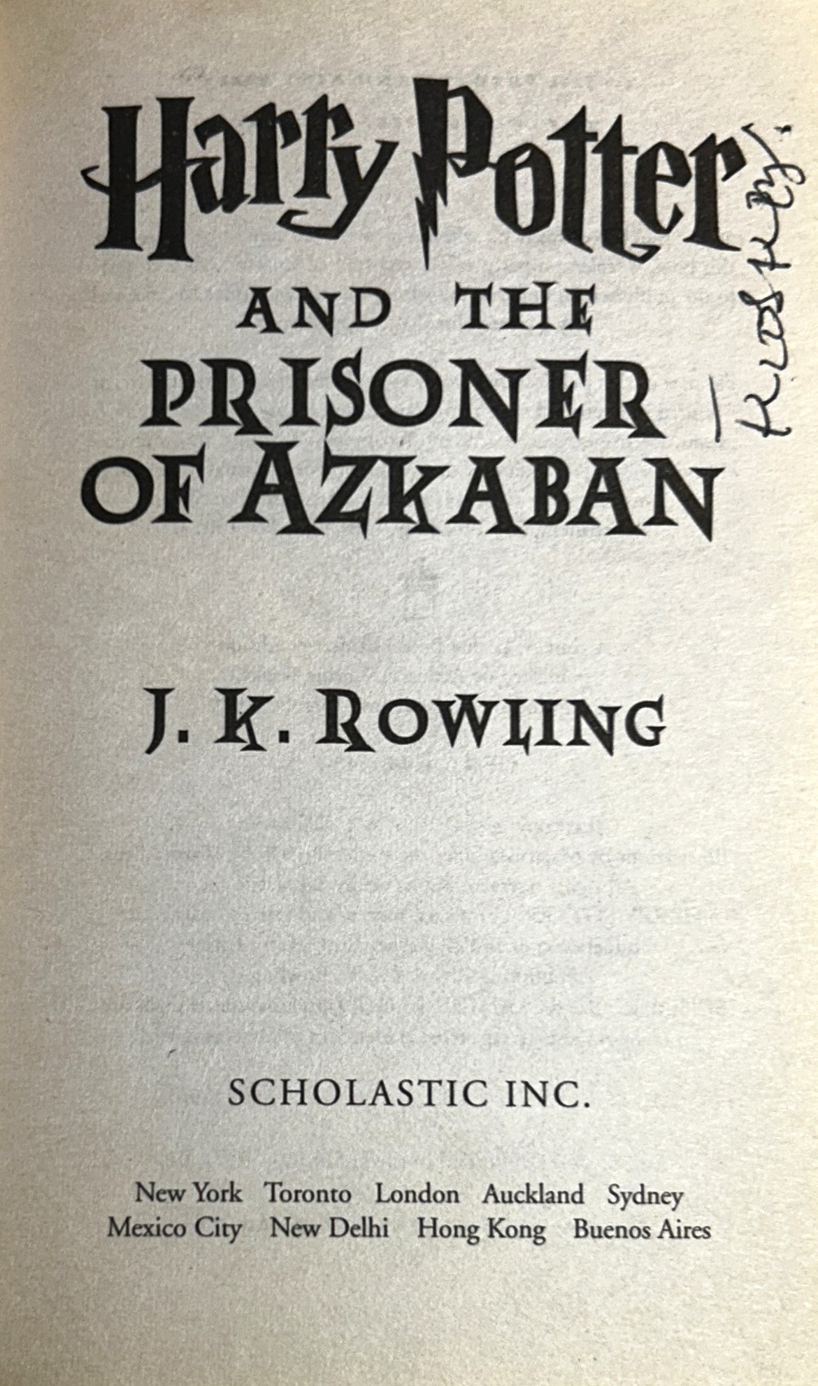 Harry Potter and the Prisoner of Azkaban by JK Rowling 2004 1st Paperback Printing