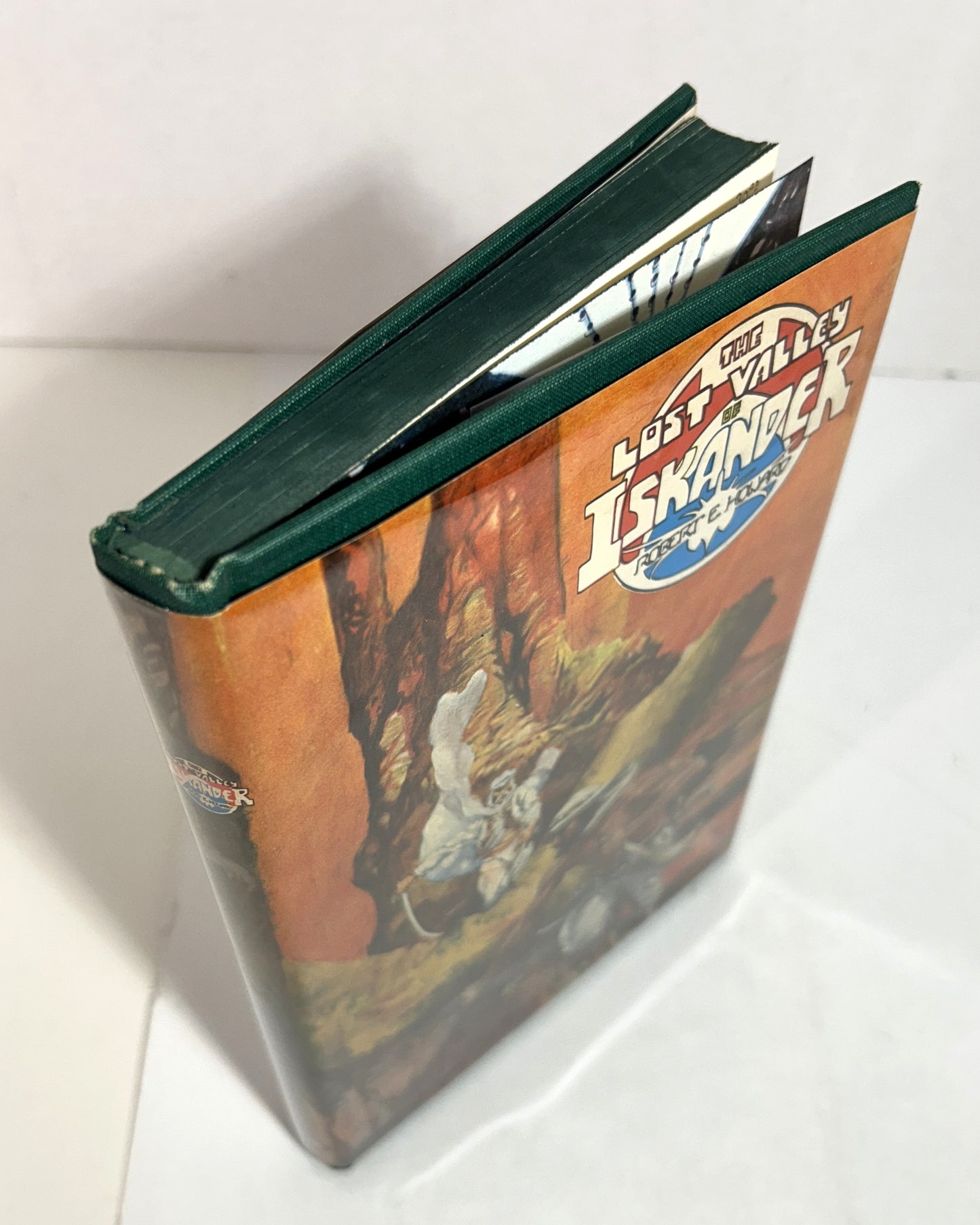 The Lost Valley of Iskander by Robert E. Howard 1974