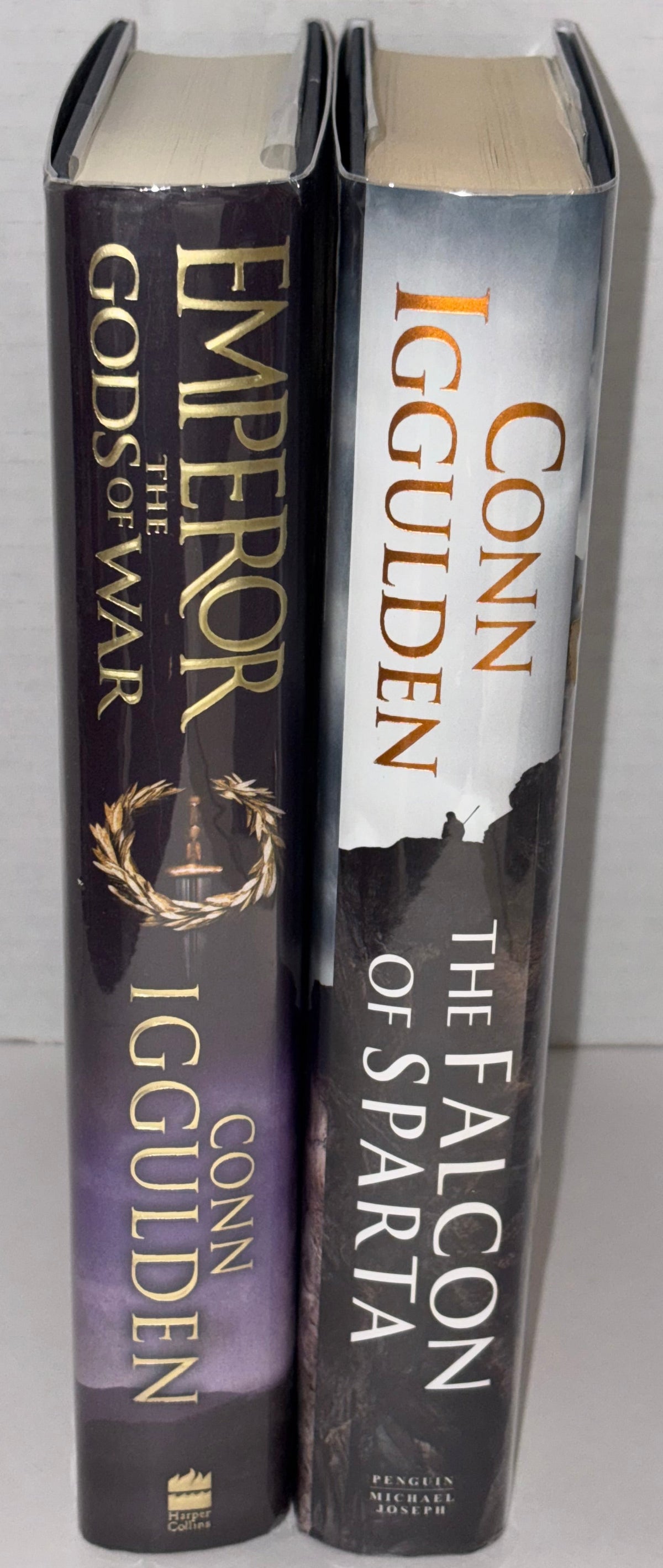 spines of DJs