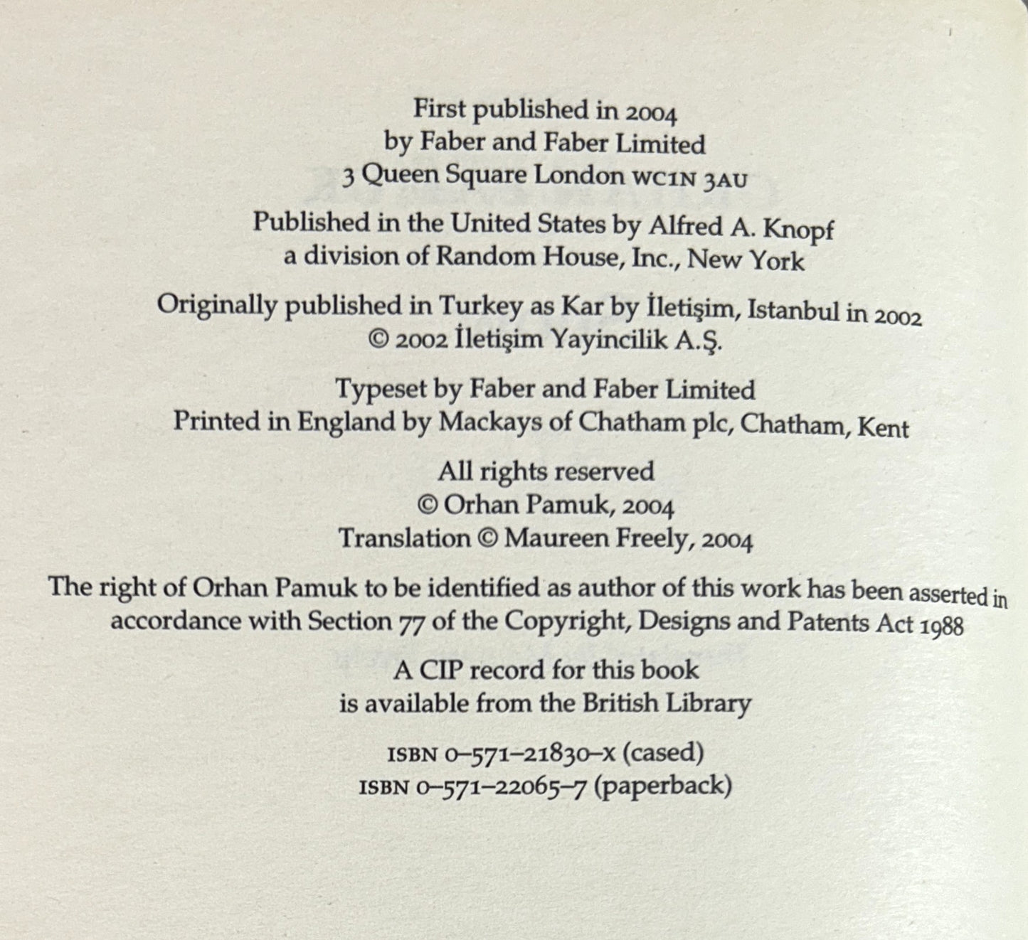 Snow by Orhan Pamuk 2004 SIGNED 1st Edition