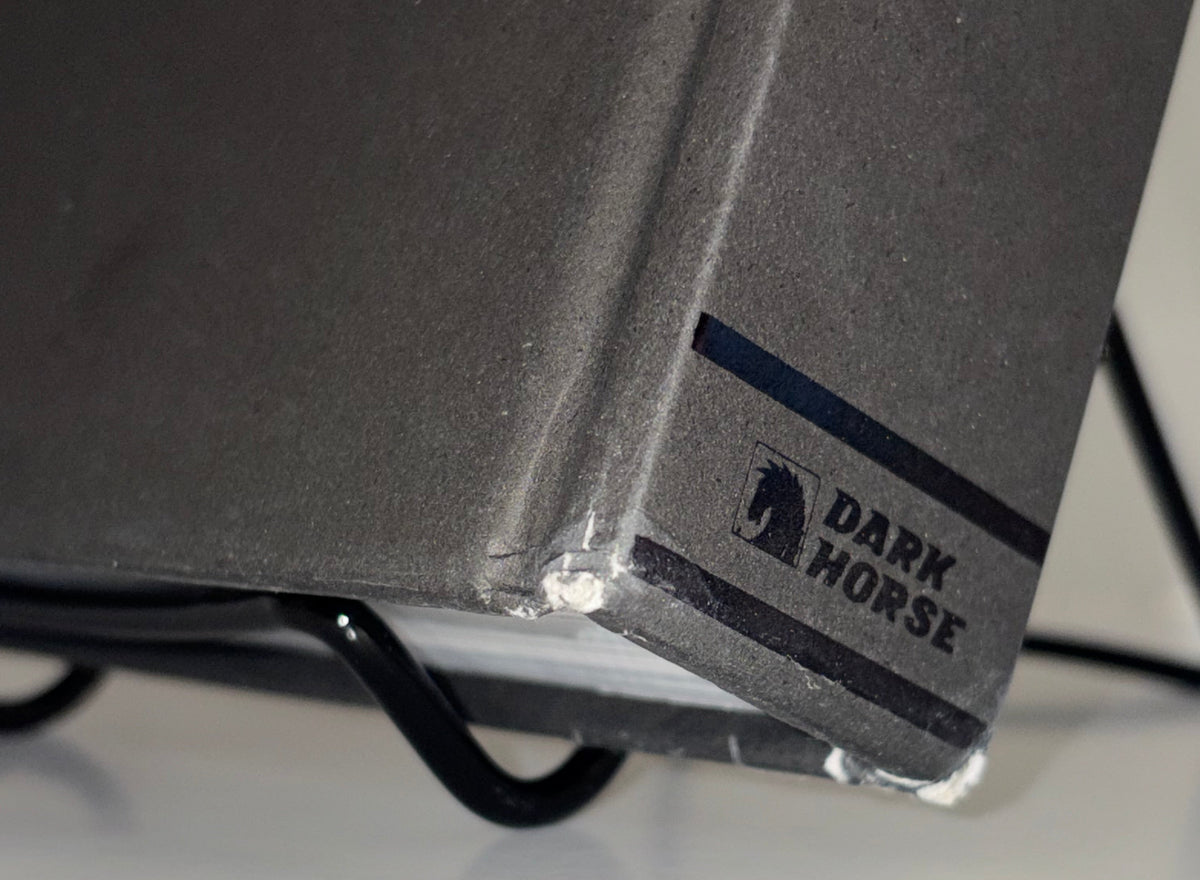 cloth board back foot corner