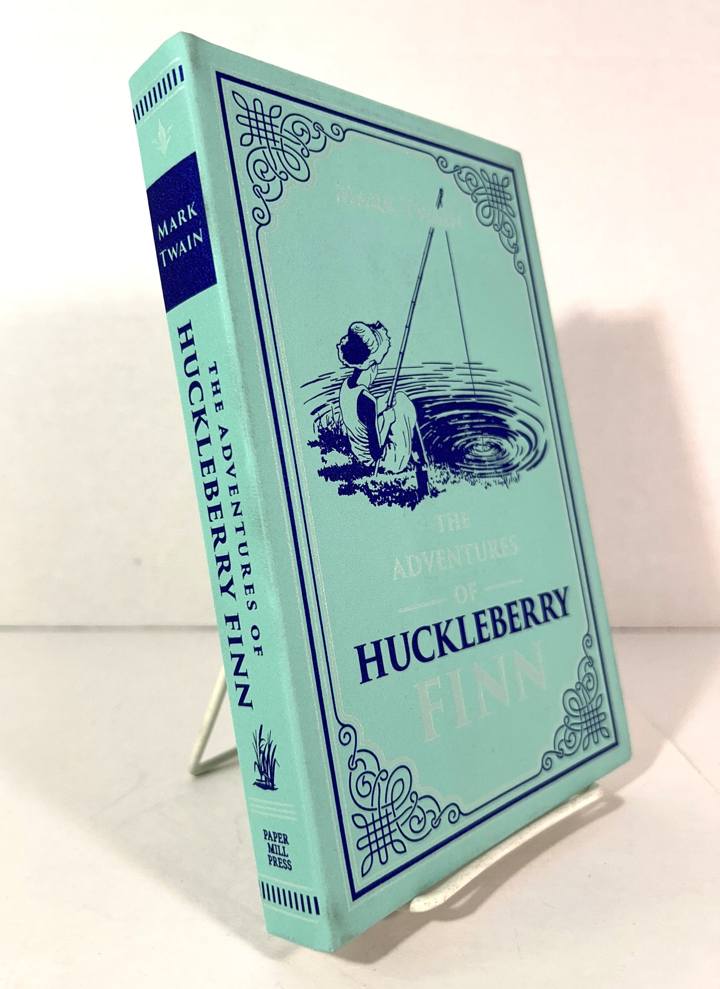 Paper Mill Press: The Adventures of Huckleberry Finn by Mark Twain 2018