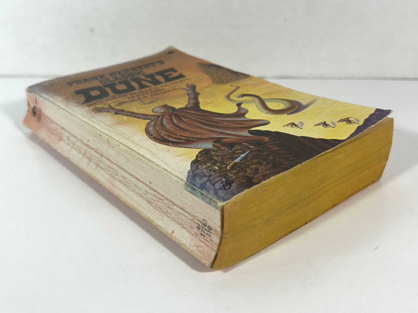 Dune by Frank Herbert 1965 John Schoenherr Artwork