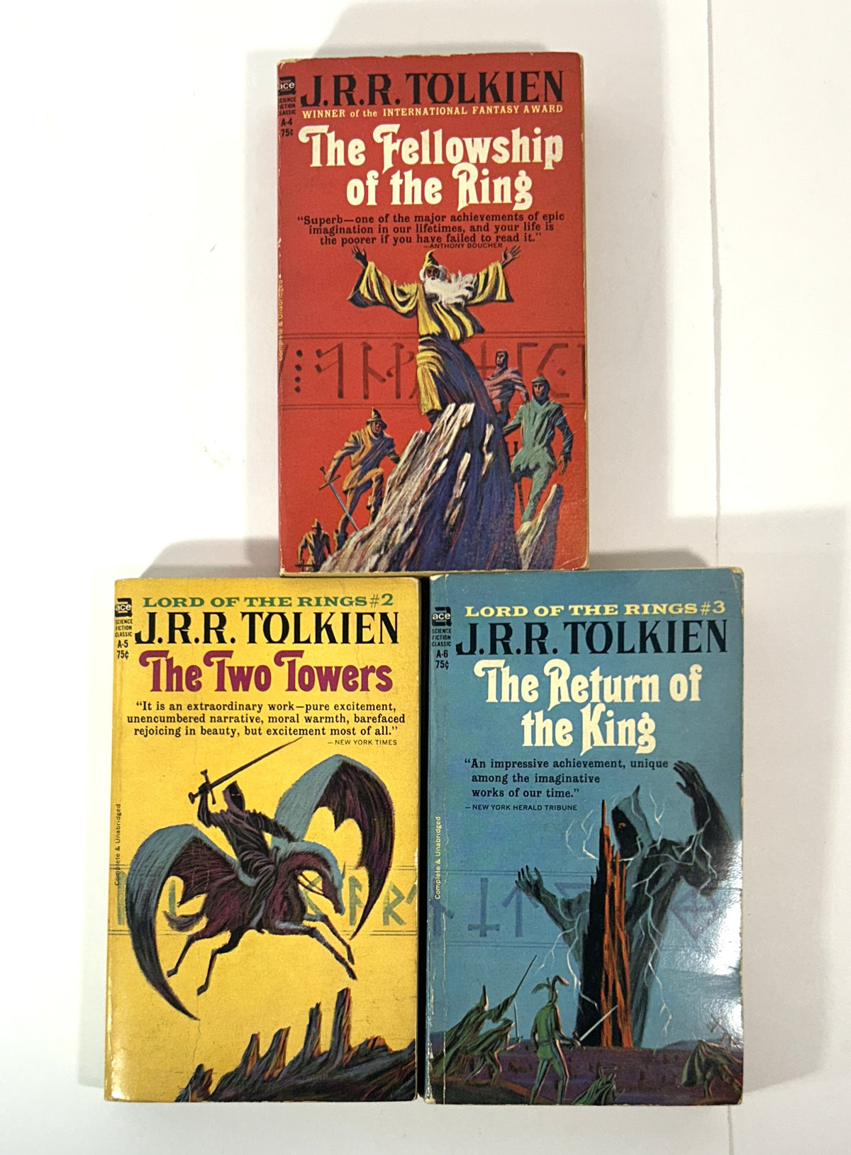 The Lord of The Rings by JRR Tolkien 1965 ACE UNAUTHORIZED EDITIONS