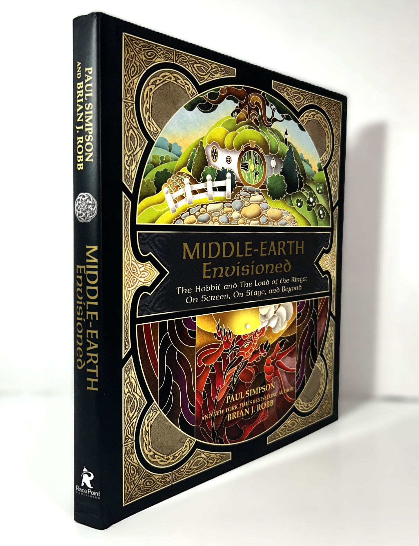 Middle-Earth Envisioned: The Hobbit & the Lord of the Rings by Paul Simpson & Brian J. Robb 2013