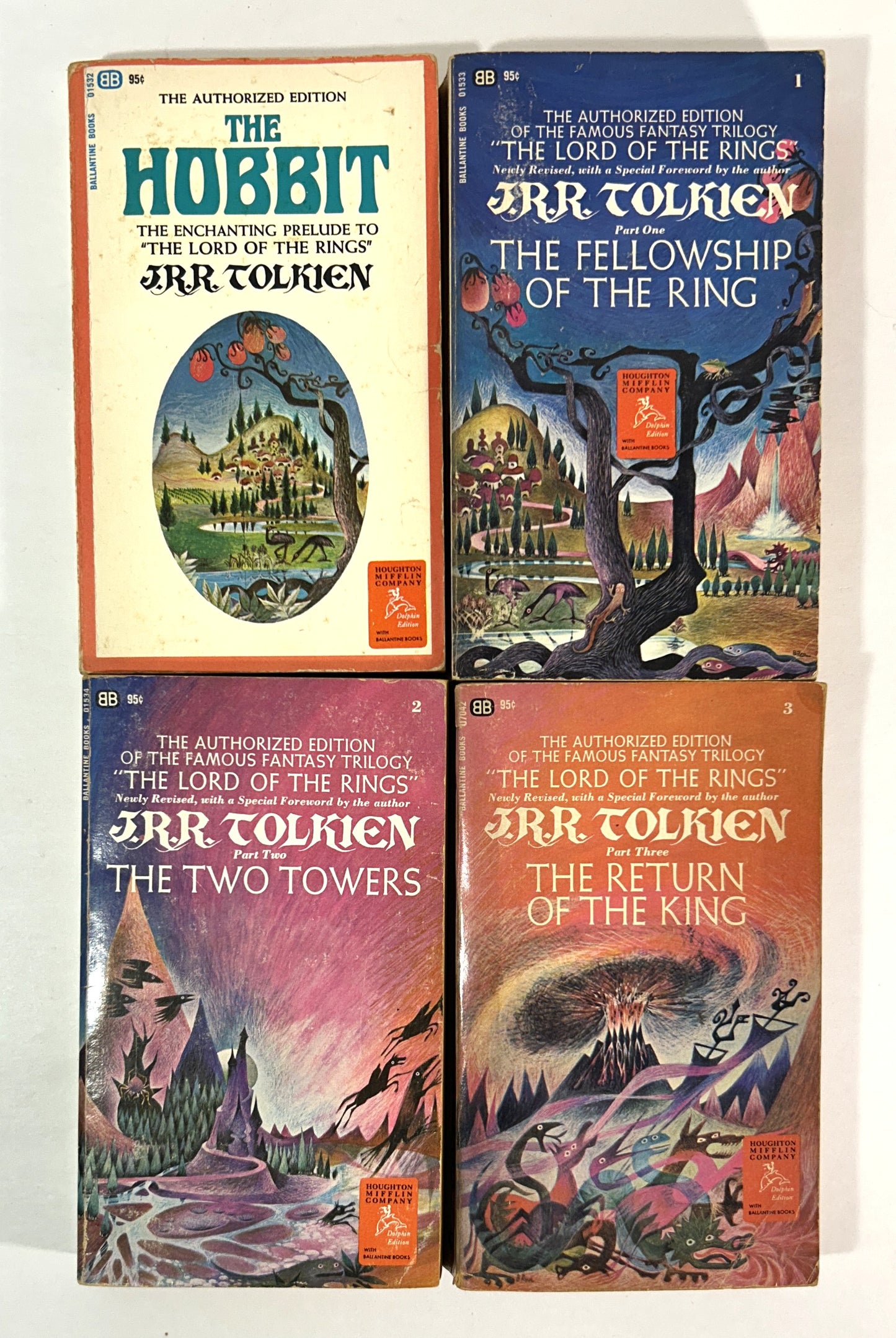 The Hobbit + Complete Set of the Lord of the Rings by RR Tolkien 1972 Remington Covers