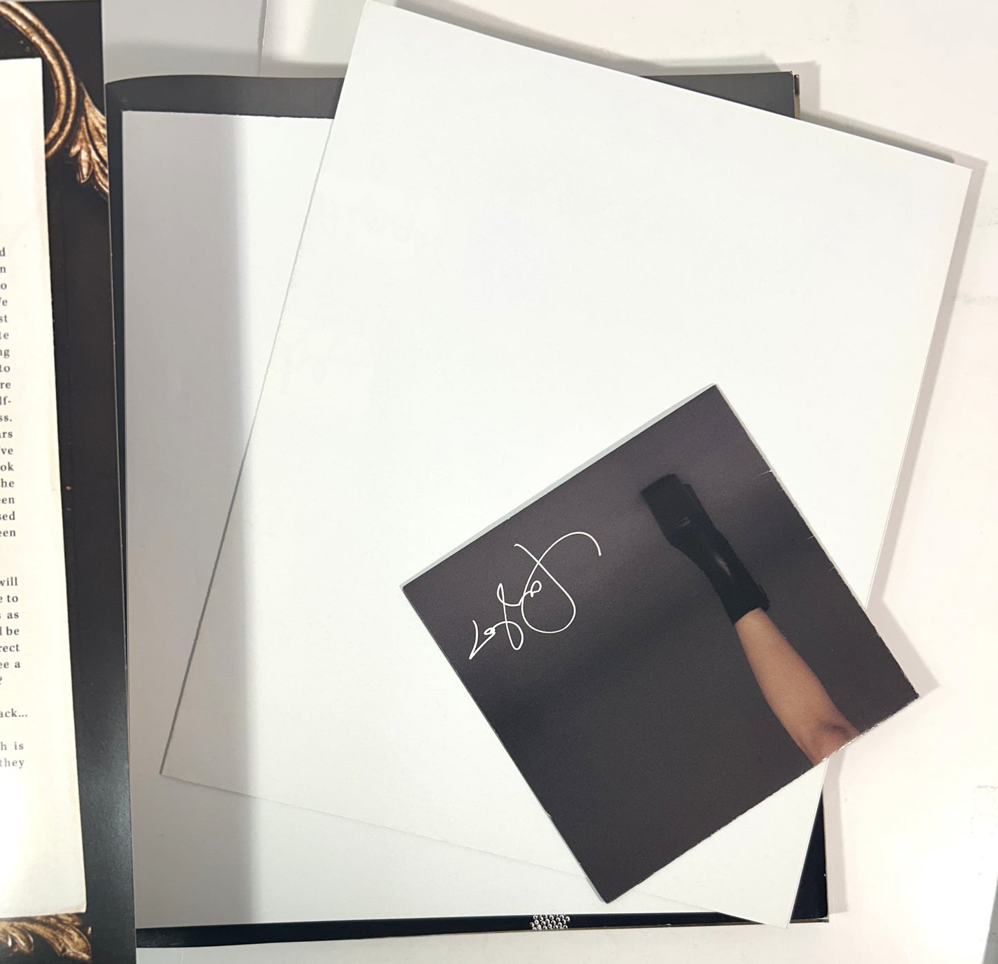 Set of 2 Reputation Taylor Swift Magazine NO CDs