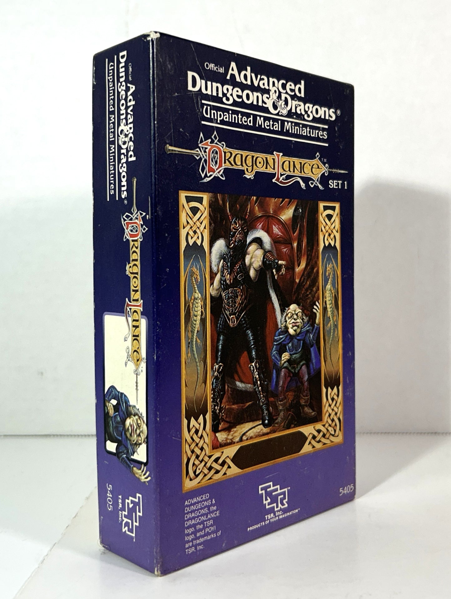 Official Advanced Dungeons & Dragons: Unpainted Metal Miniatures: Dragon Lance Set 1 8 Figures