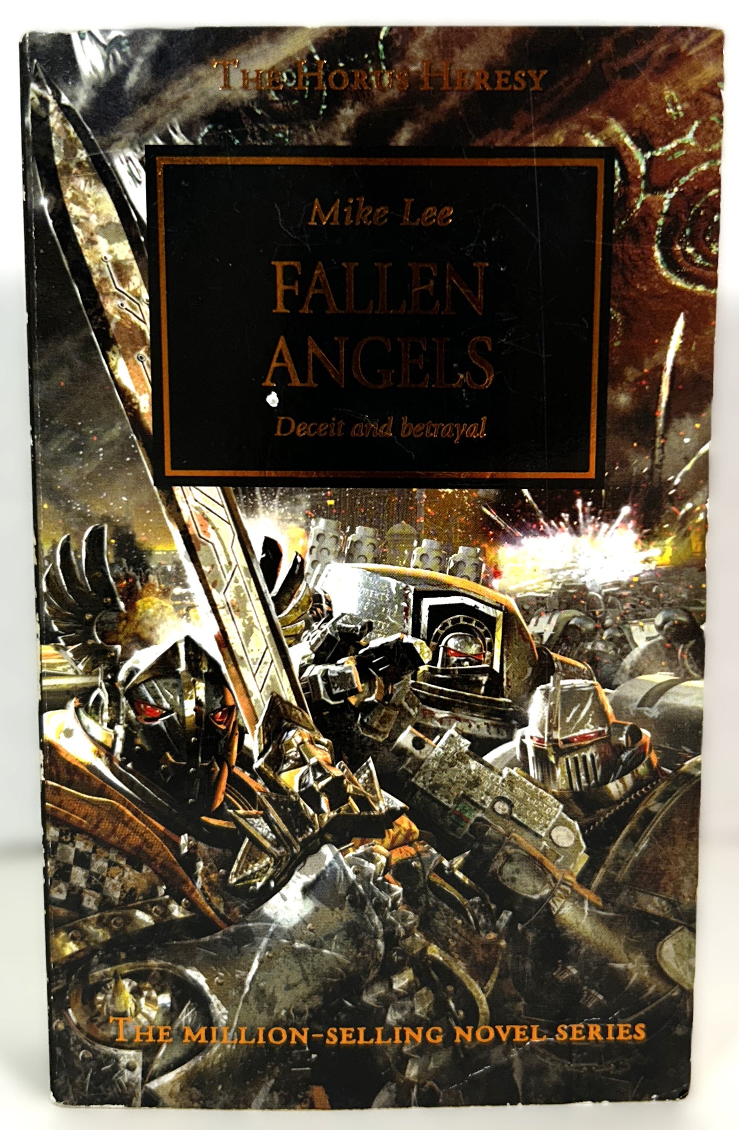 Horus Heresy: Fallen Angels by Mike Lee 2009