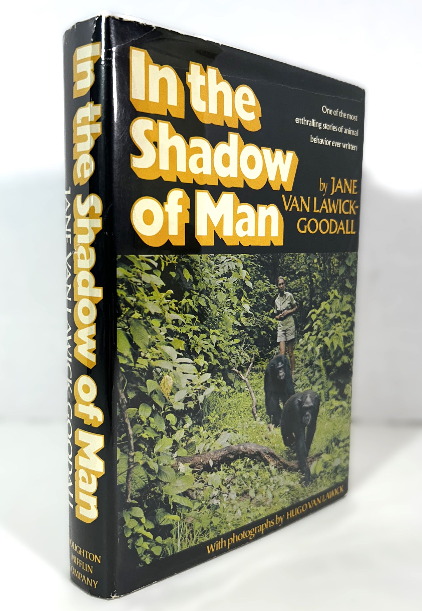 In the Shadow of Man by Jane van Lawick-Goodall 1971 2nd Printing