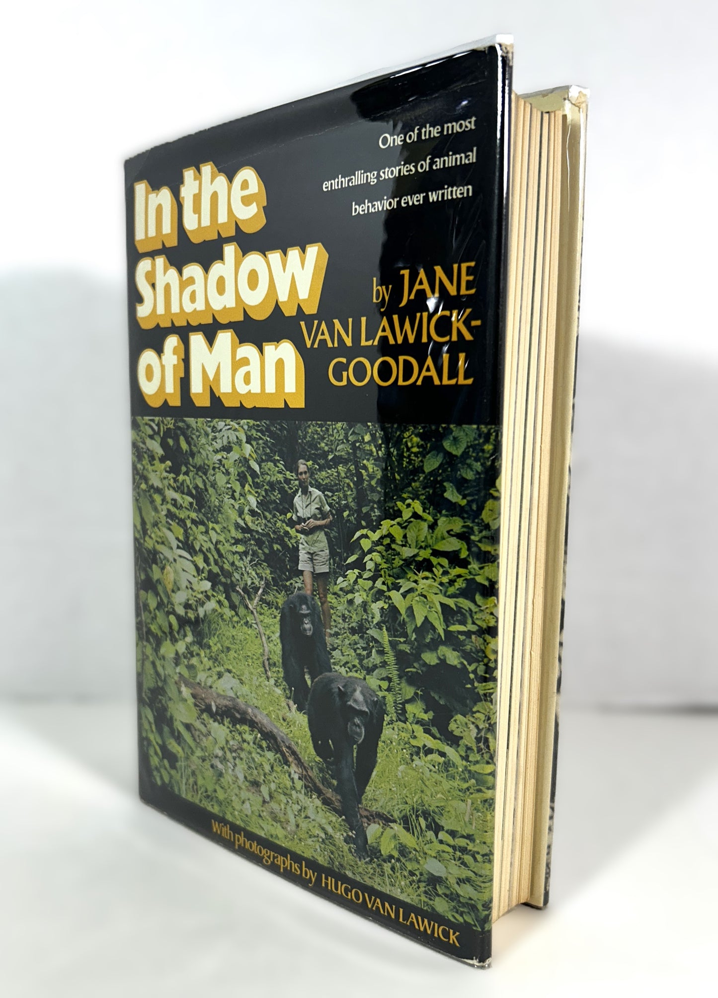 In the Shadow of Man by Jane van Lawick-Goodall 1971 2nd Printing