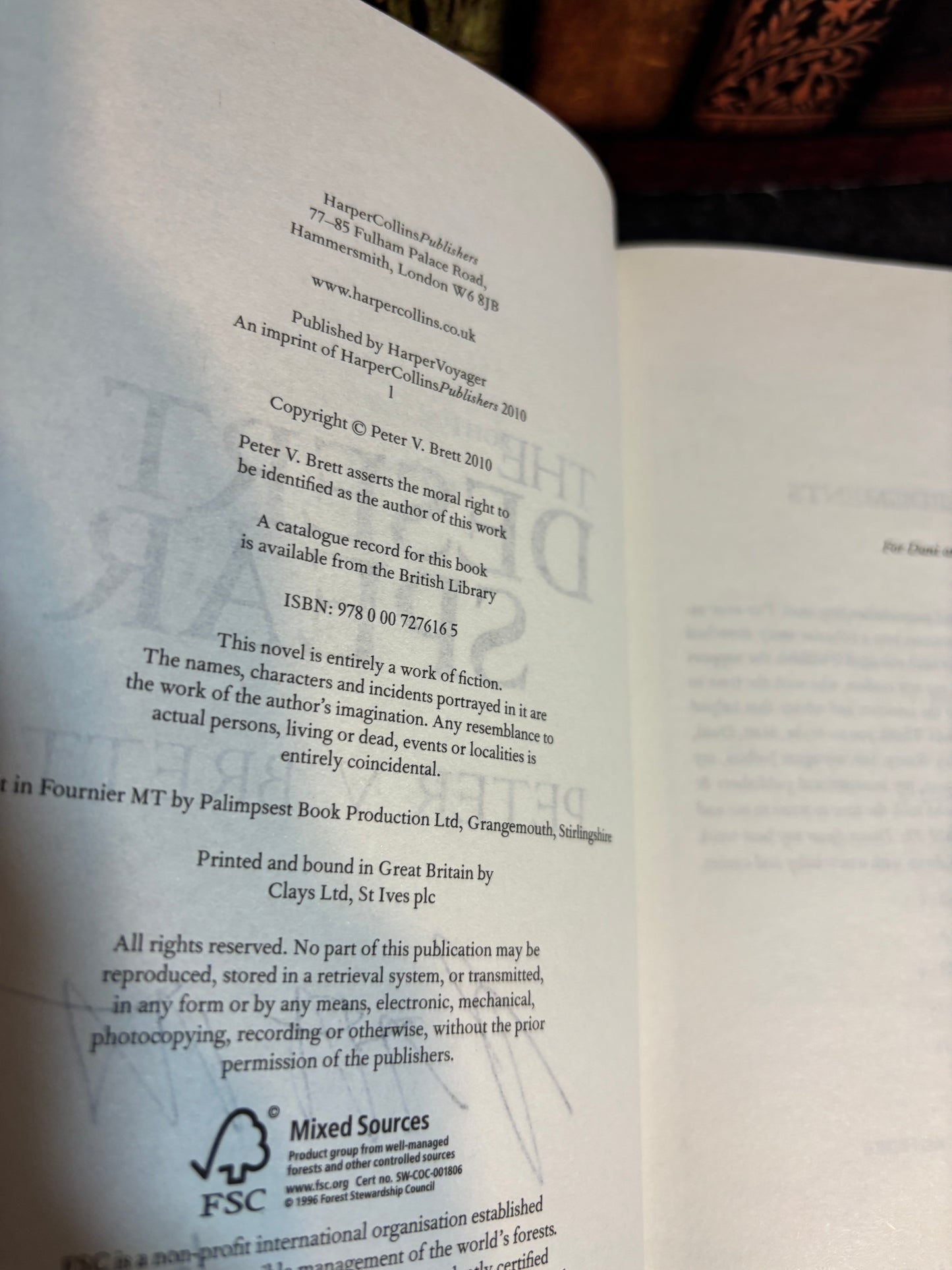 The Desert Spear by Peter V Brett SIGNED Voyager 1st Edition