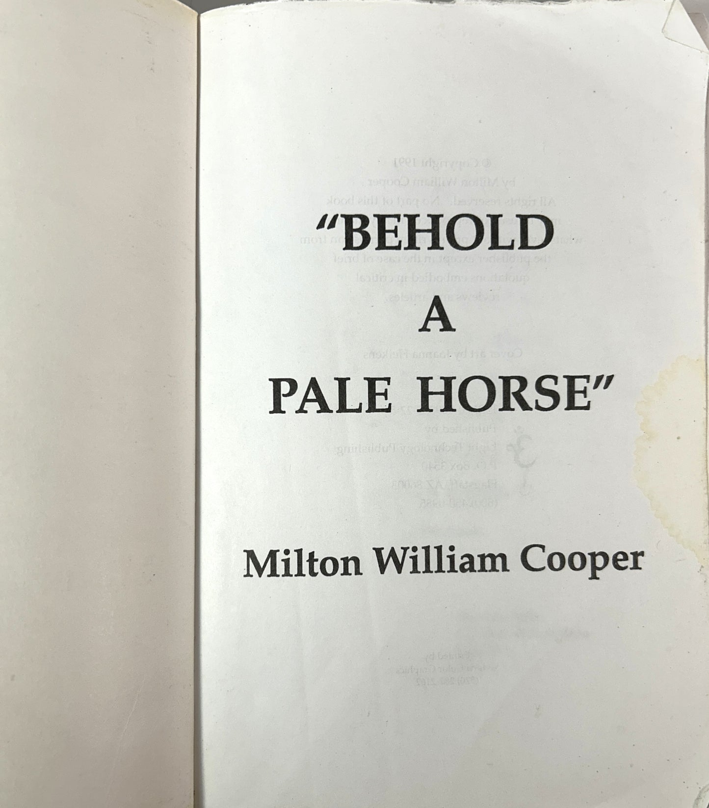 Behold A Pale Horse by William Cooper 1991 Unrevised 500 pg Edition w/ Trilateral Fold-Out