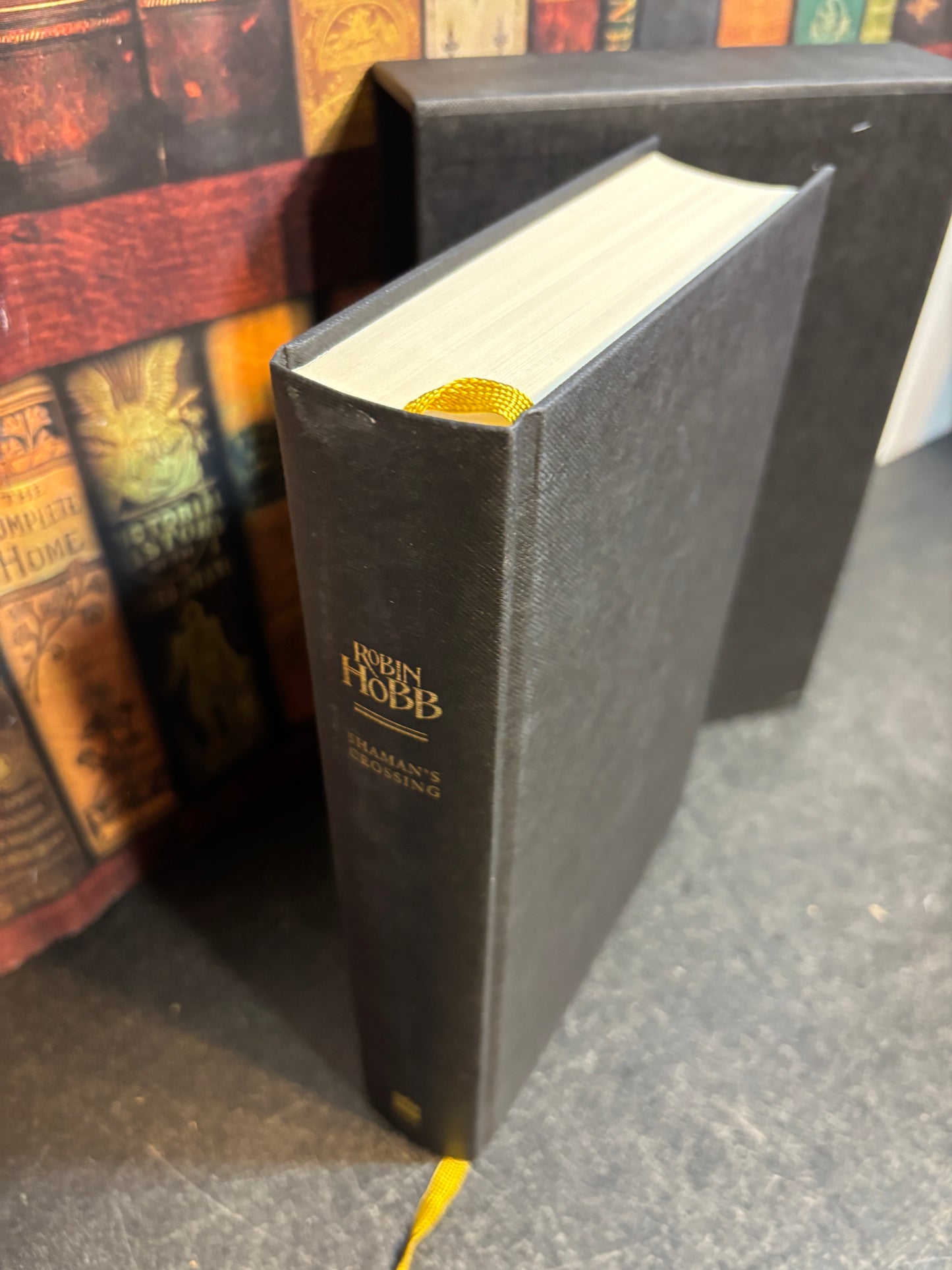 Shaman's Crossing by Robin Hobb SIGNED Limited Edition #913/100 w/ Slipcase