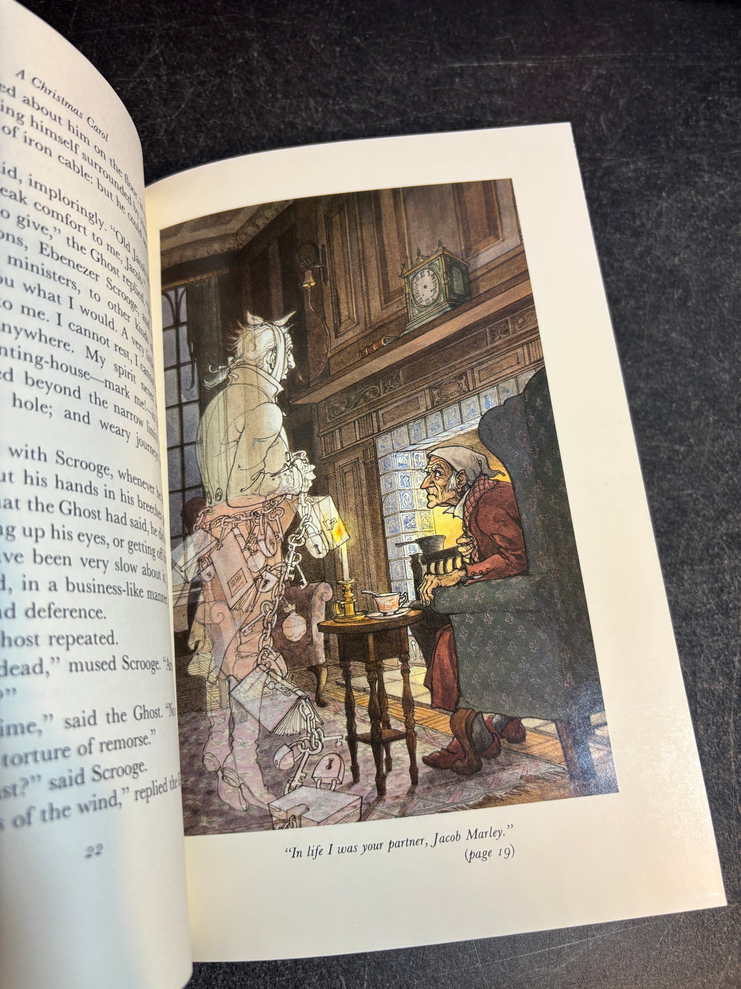 A Christmas Carol by Charles Dickens SIGNED by Illustrator Trina Schart Hyman 1983
