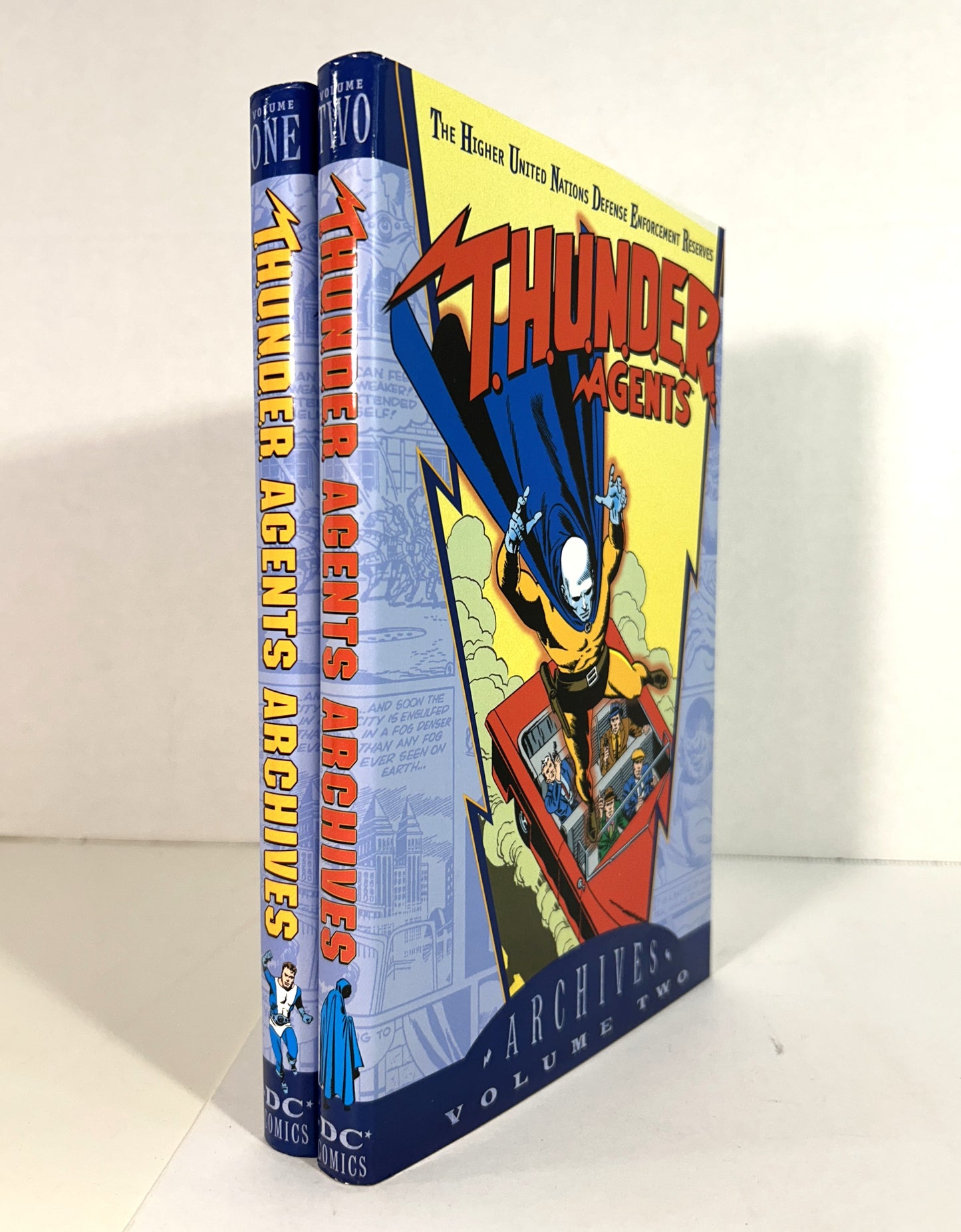 DC Archives: Set of 2 T.H.U.N.D.E.R. Agents 2002
