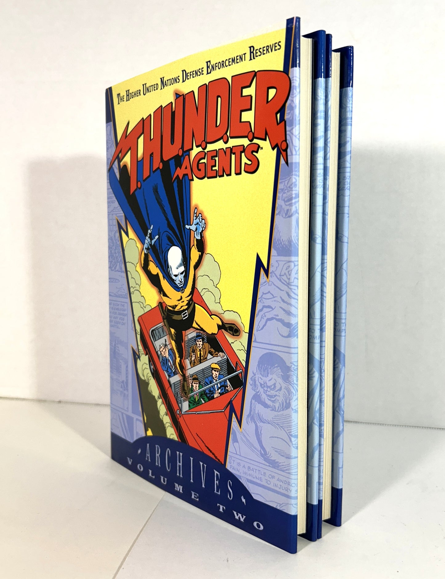 DC Archives: Set of 2 T.H.U.N.D.E.R. Agents 2002