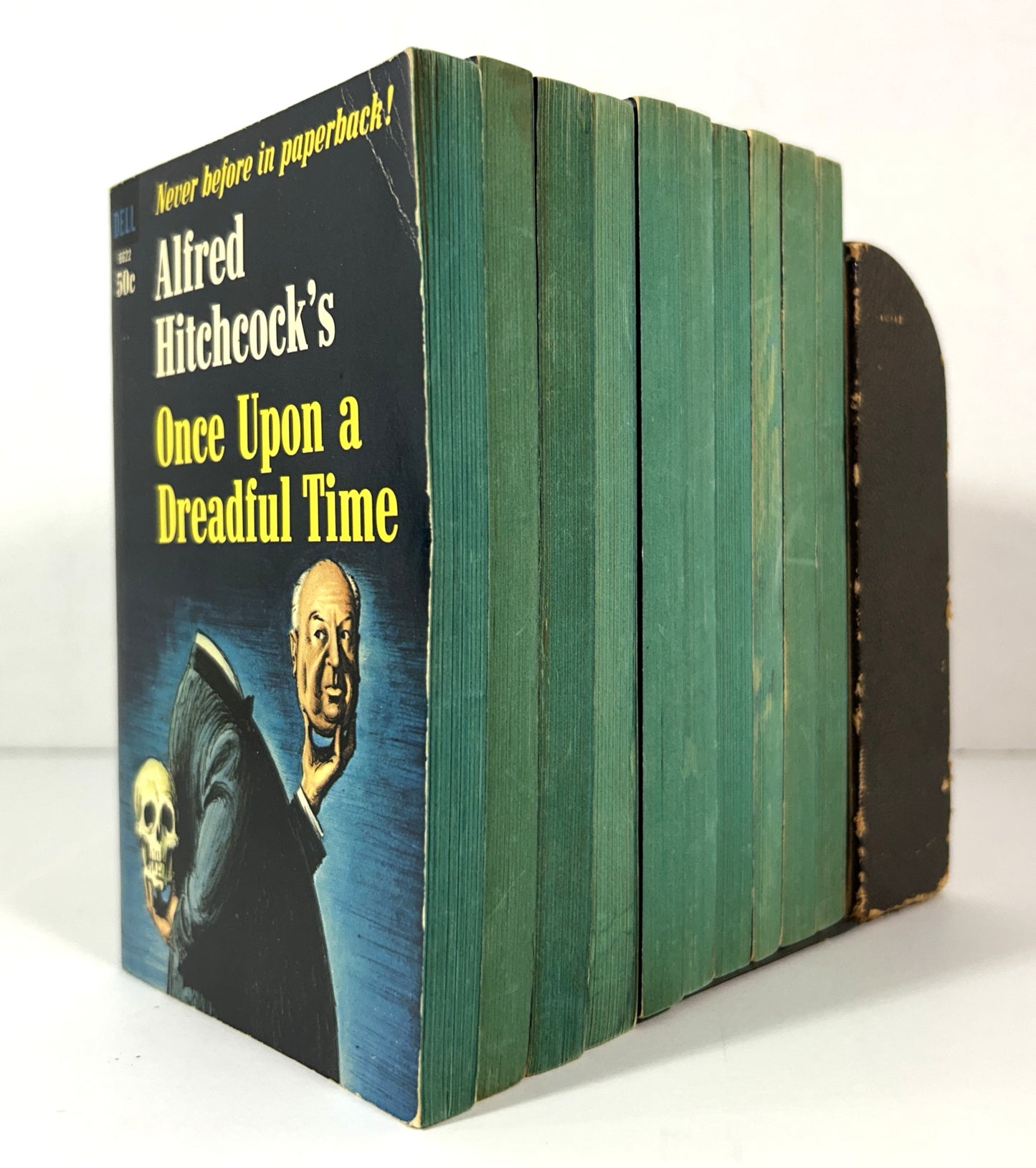 Lot of 10 Vintage Alfred Hitchcock Paperbacks 1962-1965