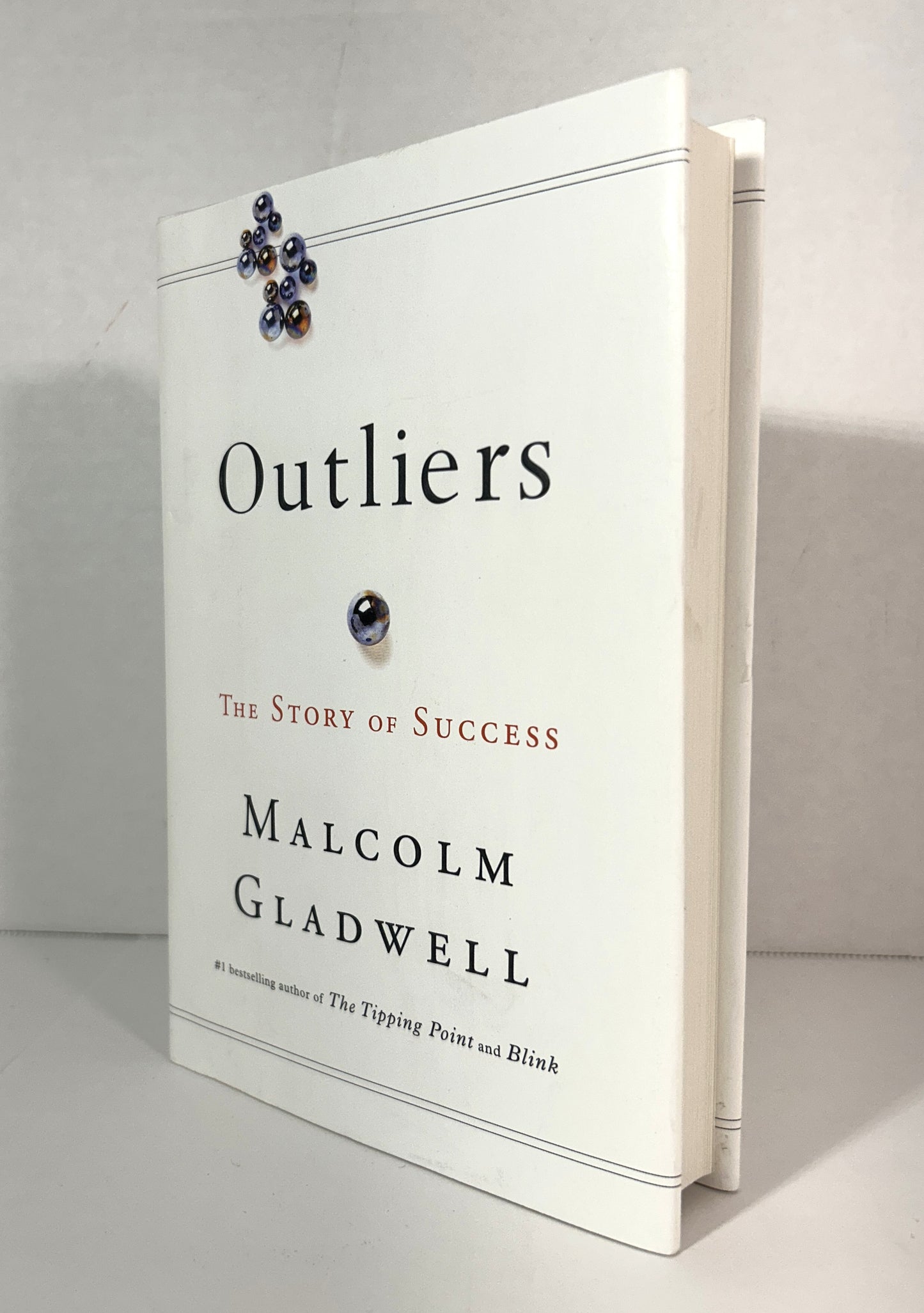 Outliers: The Story of Success by Malcolm Gladwell 2008 SIGNED 1st Edition